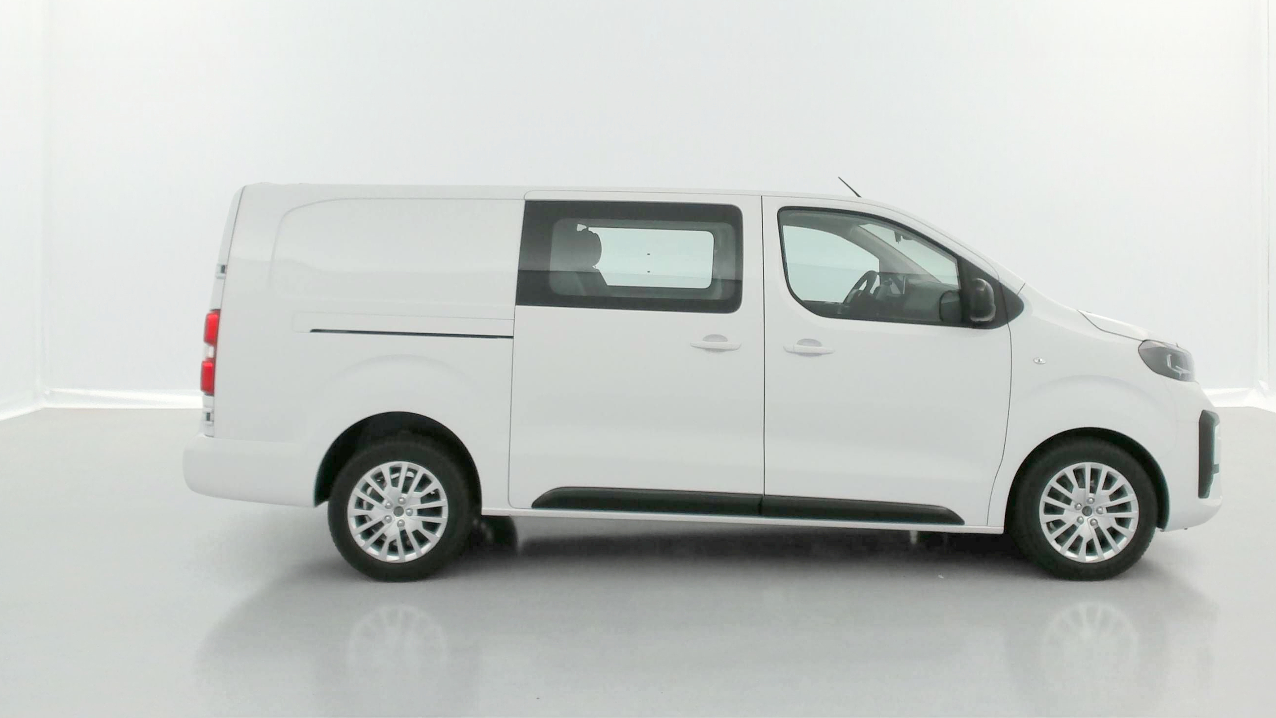 Peugeot Expert Cabine Approfondie - Image 19