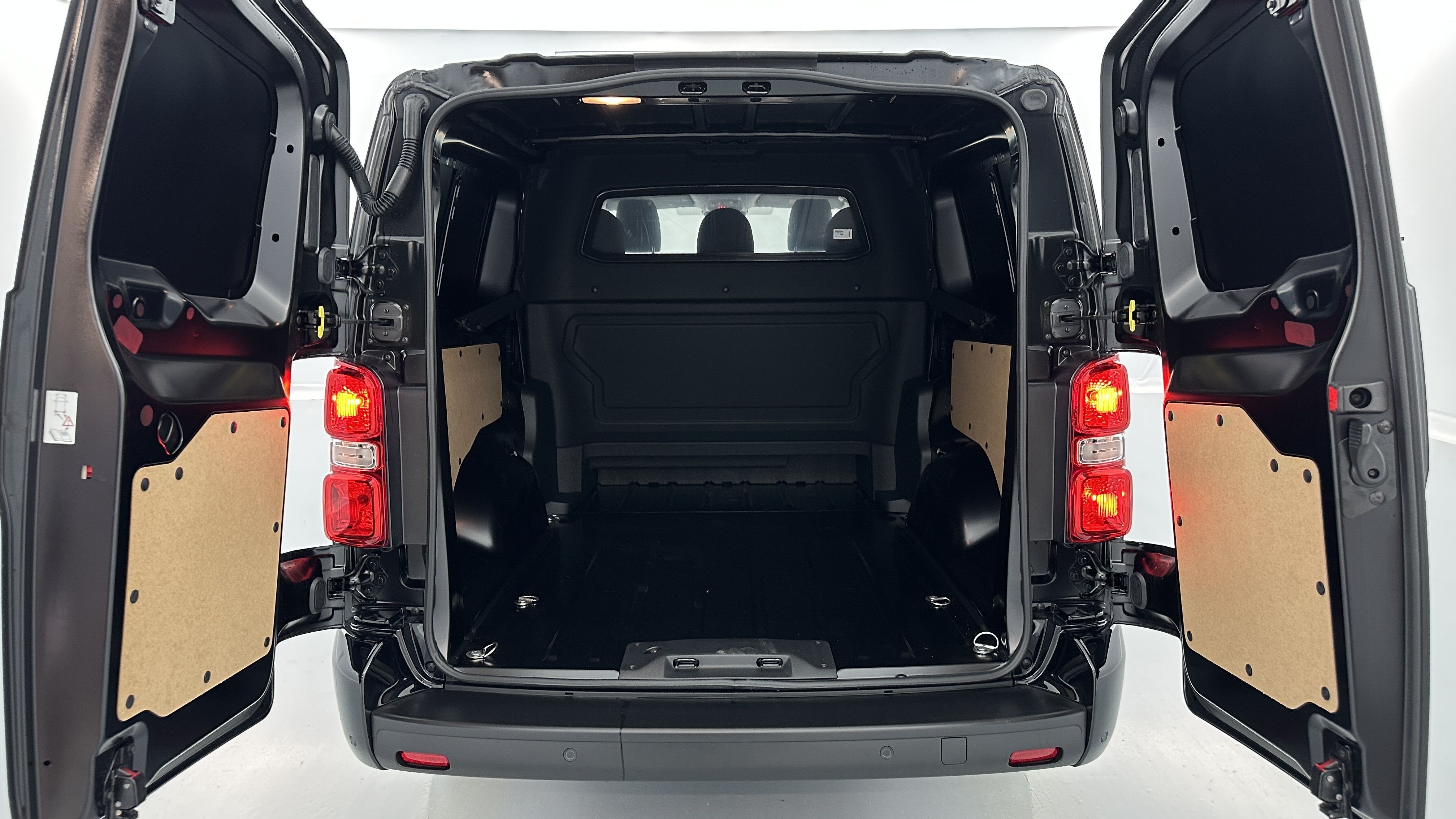 Peugeot Expert Cabine Approfondie - Image 9