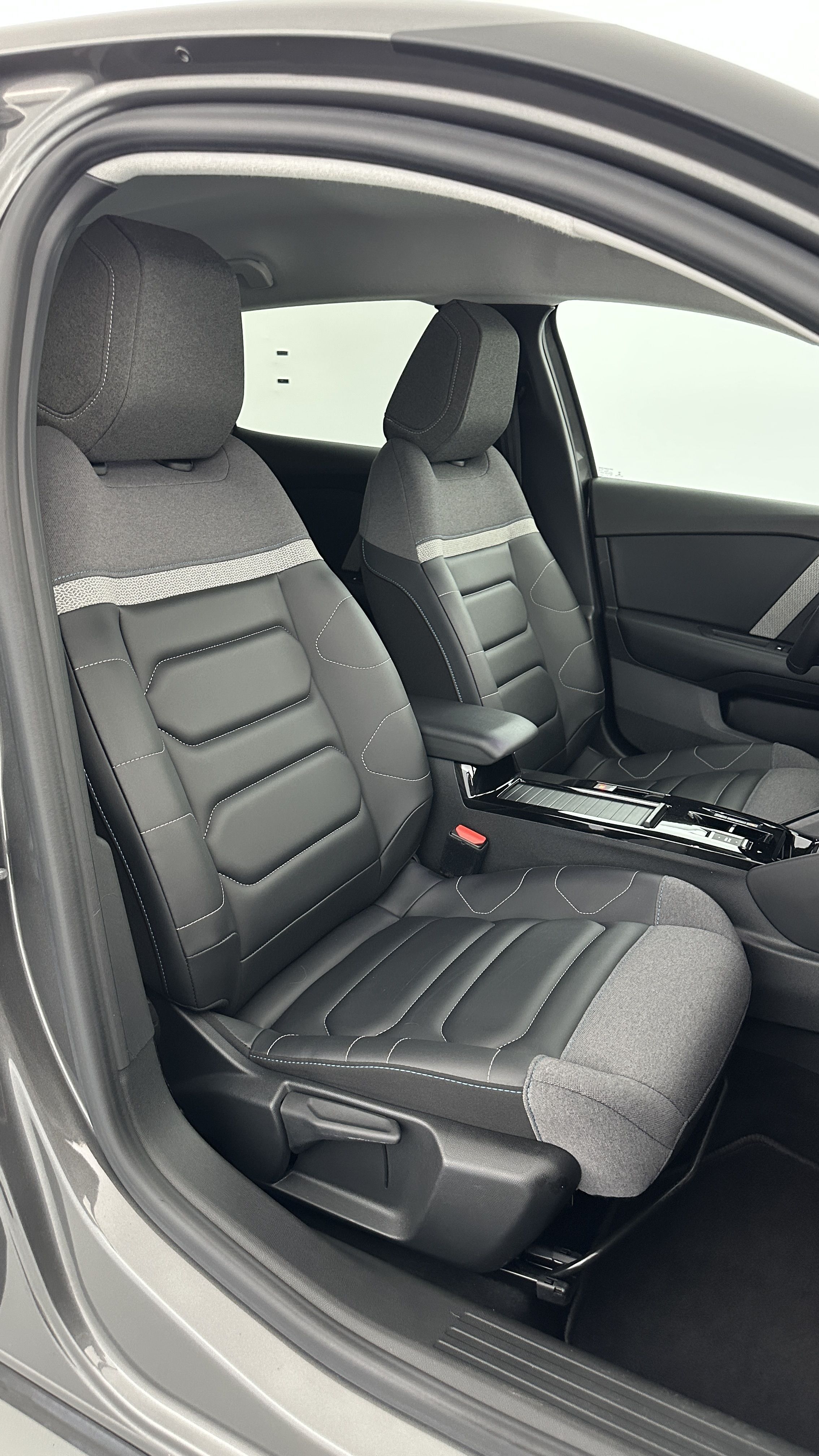 Citroën C4 - Image 17