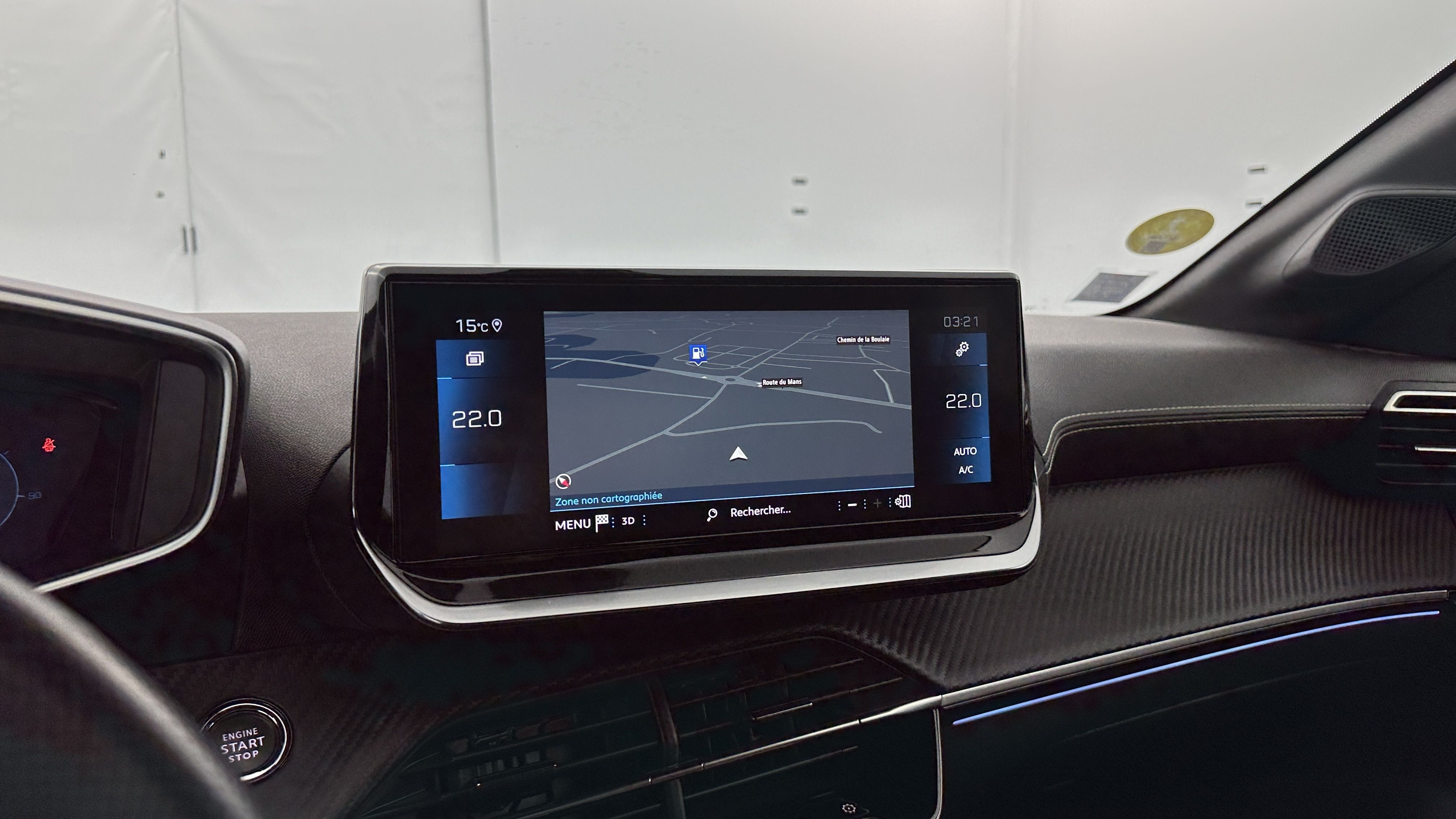 Peugeot 208 - Image 18