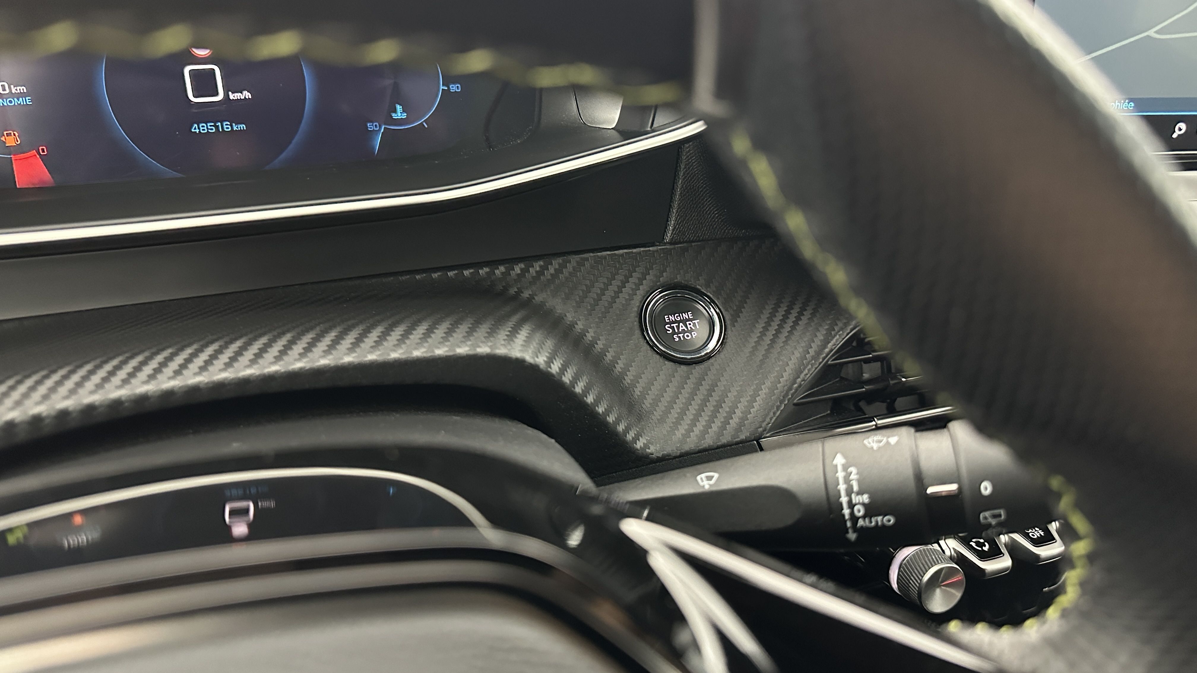 Peugeot 208 - Image 21