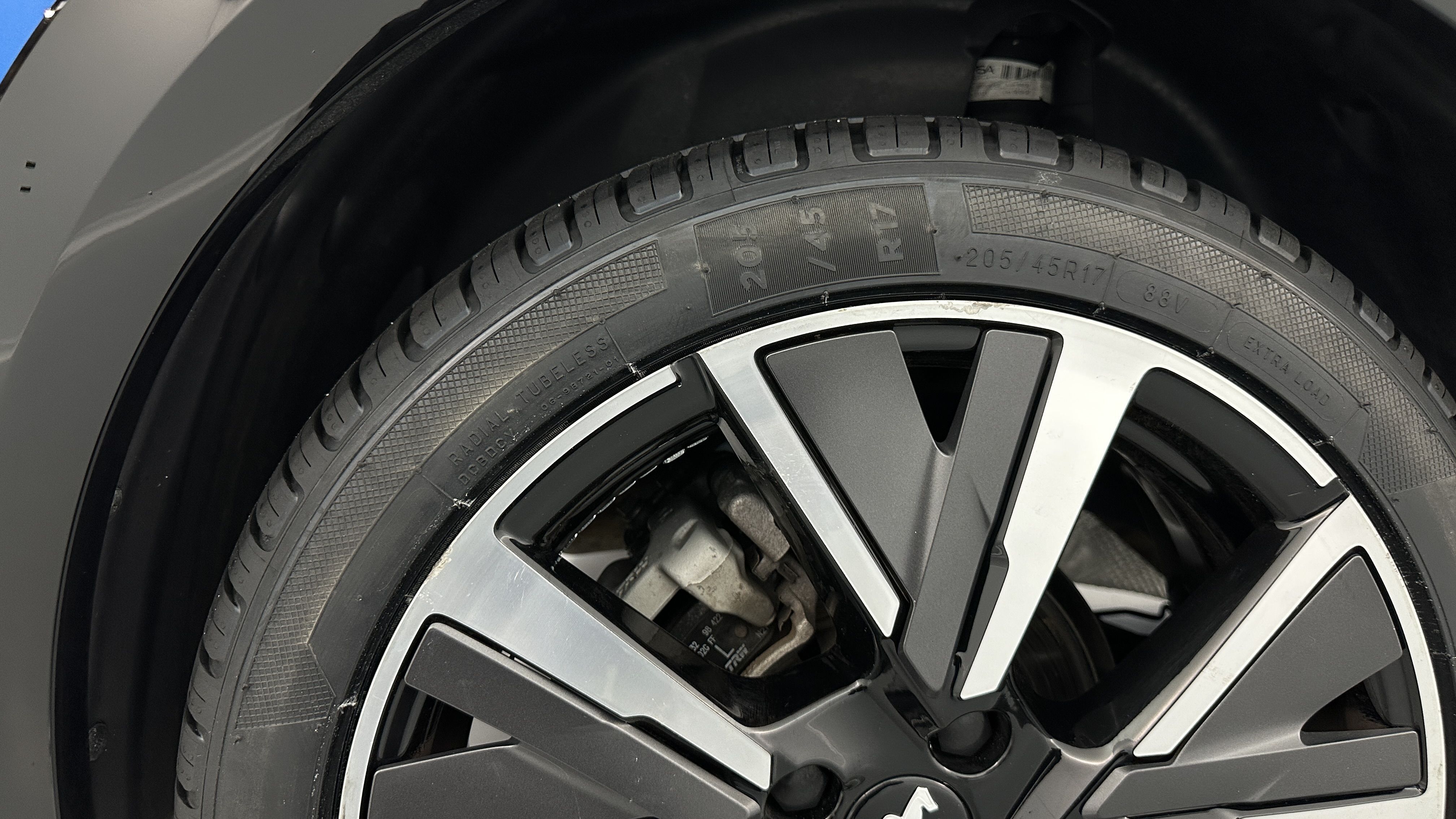 Peugeot 208 - Image 27