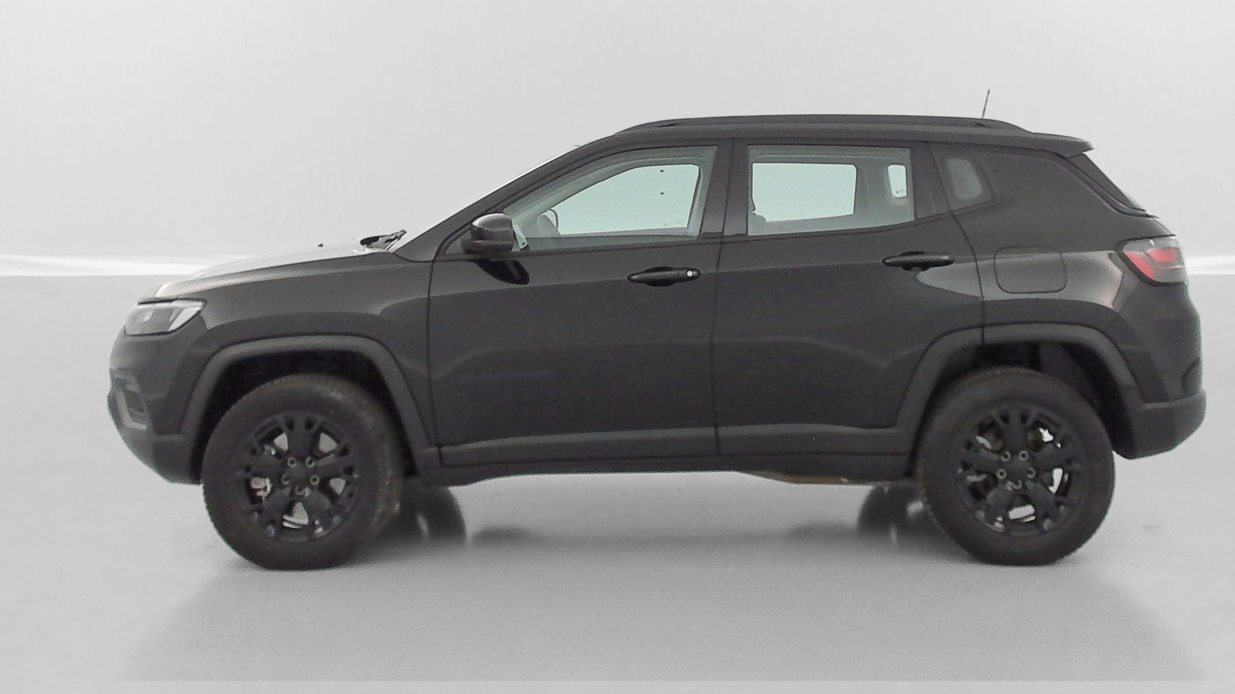 Jeep Compass - Image 4