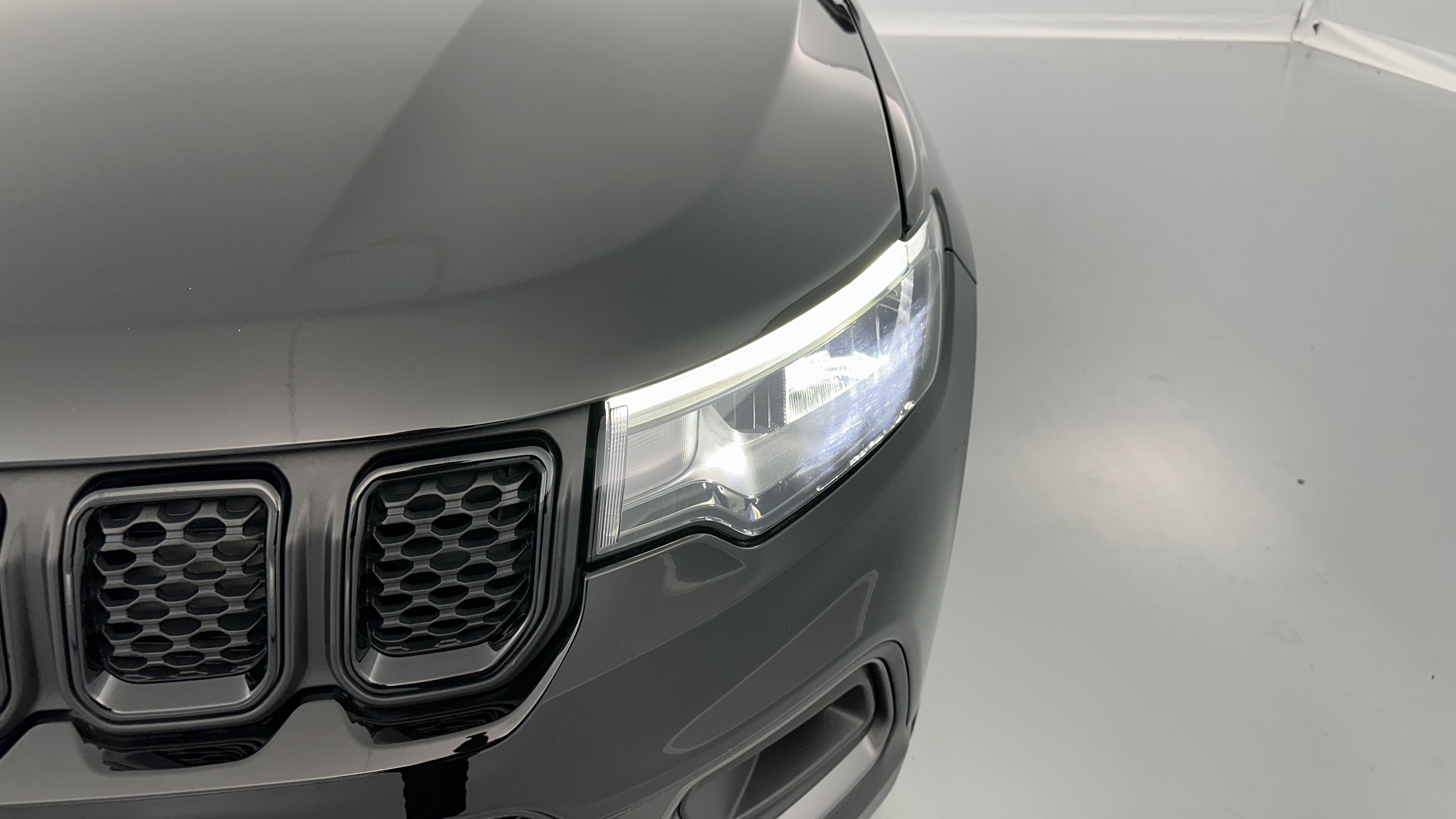 Jeep Compass - Image 22