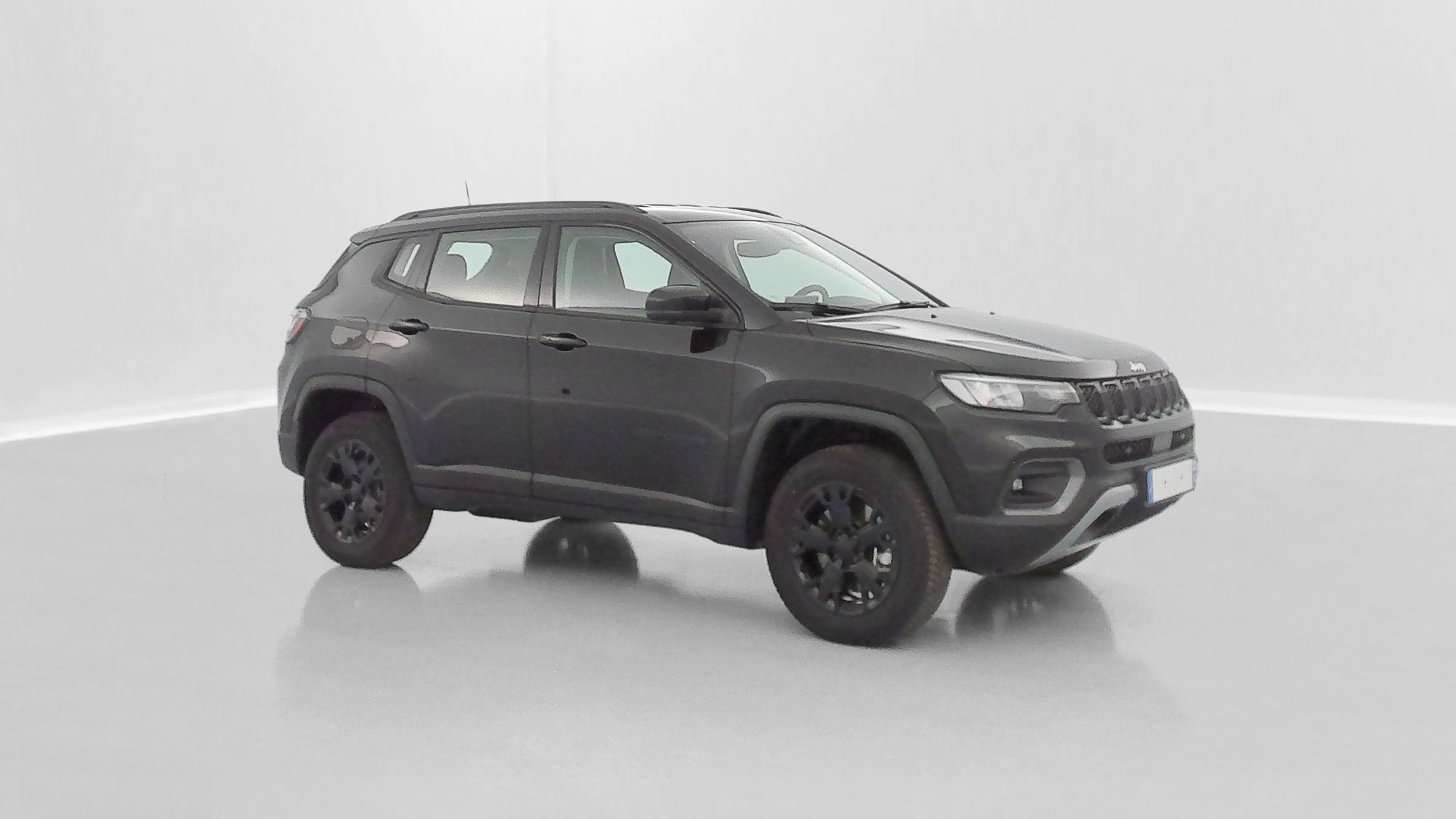 Jeep Compass - Image 33