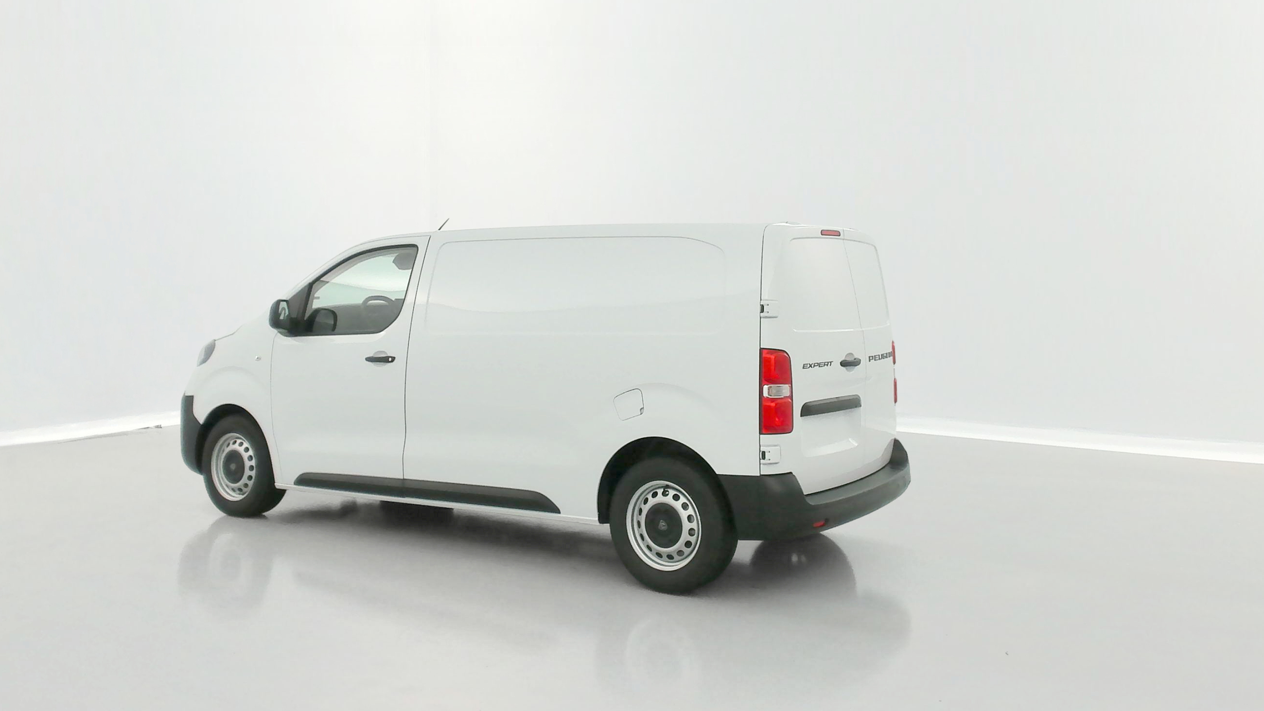 Peugeot E-EXPERT COMBI - Image 21