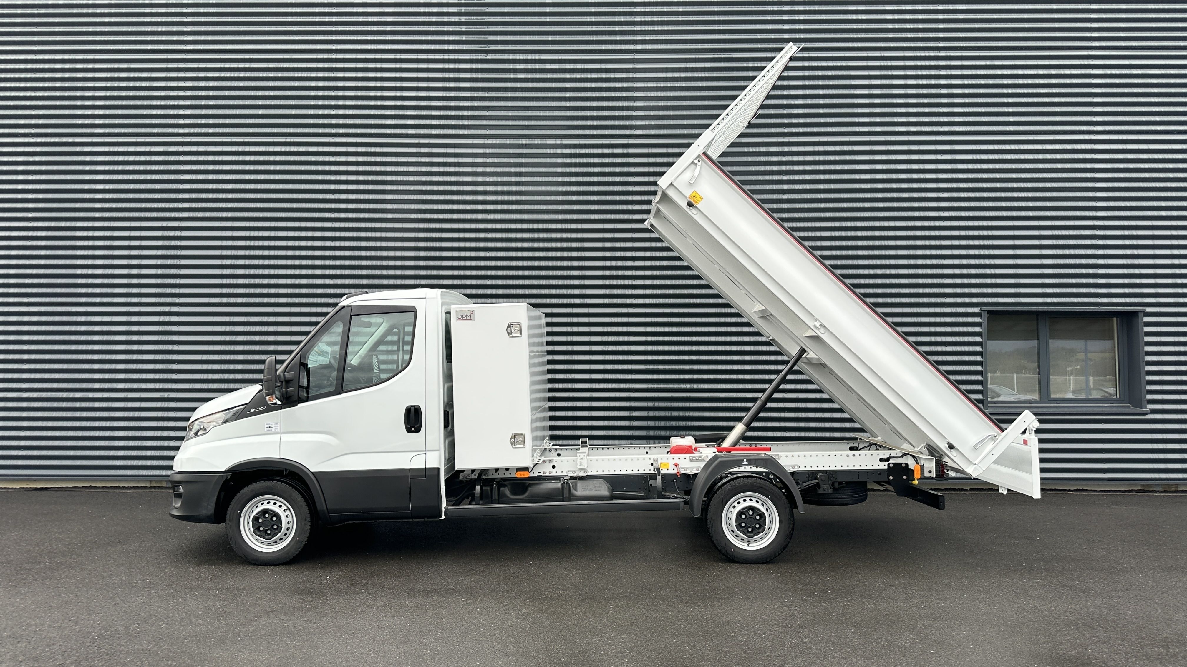 Iveco Daily - Image 13