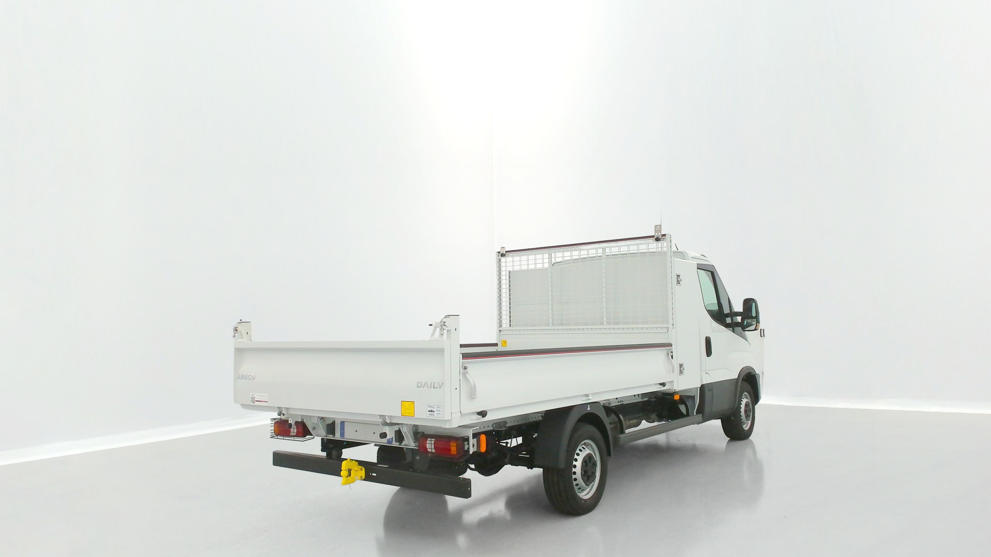 Iveco Daily - Image 17