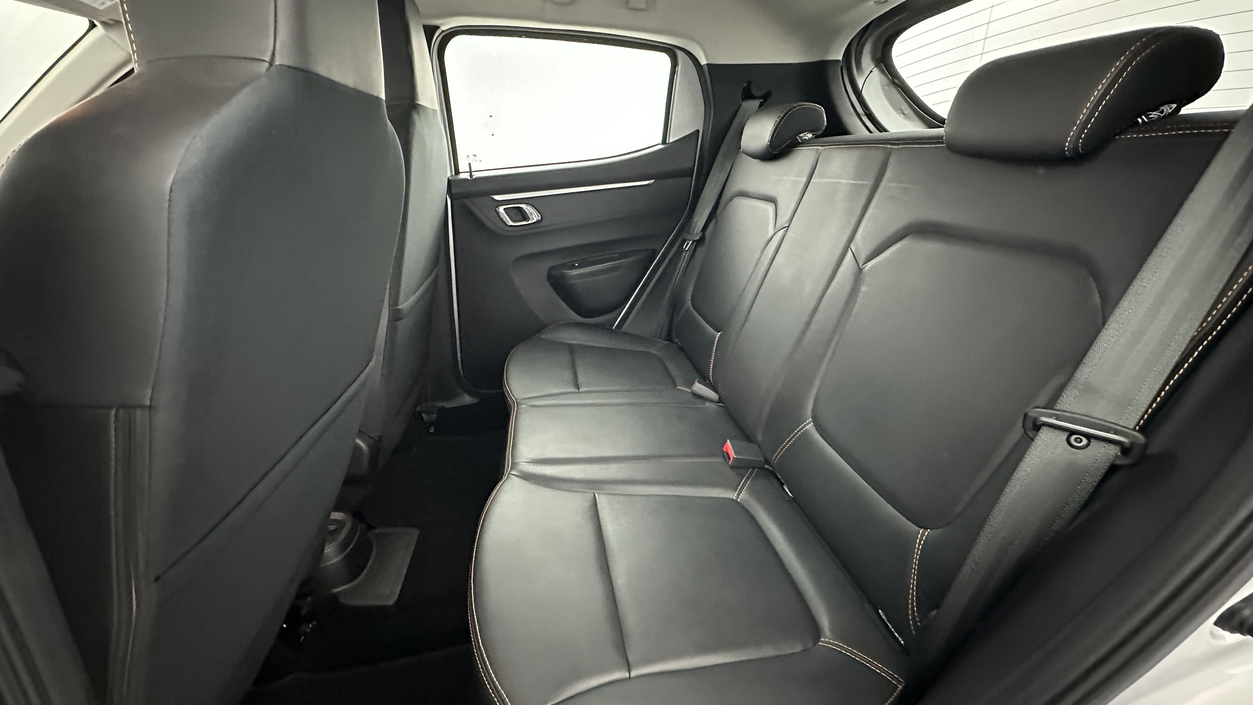 Dacia SPRING - Image 8