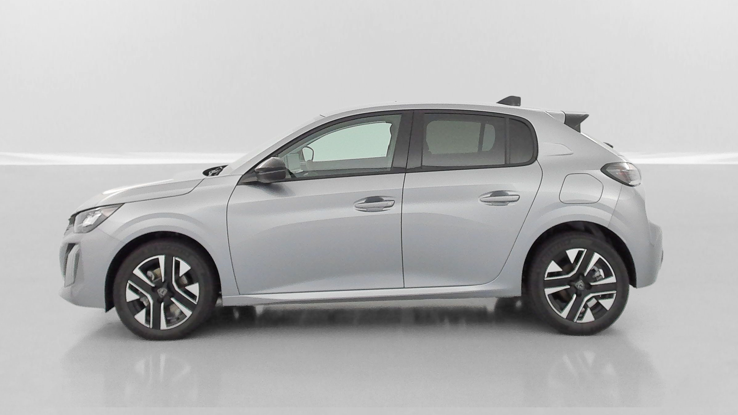 Peugeot 208 - Image 4