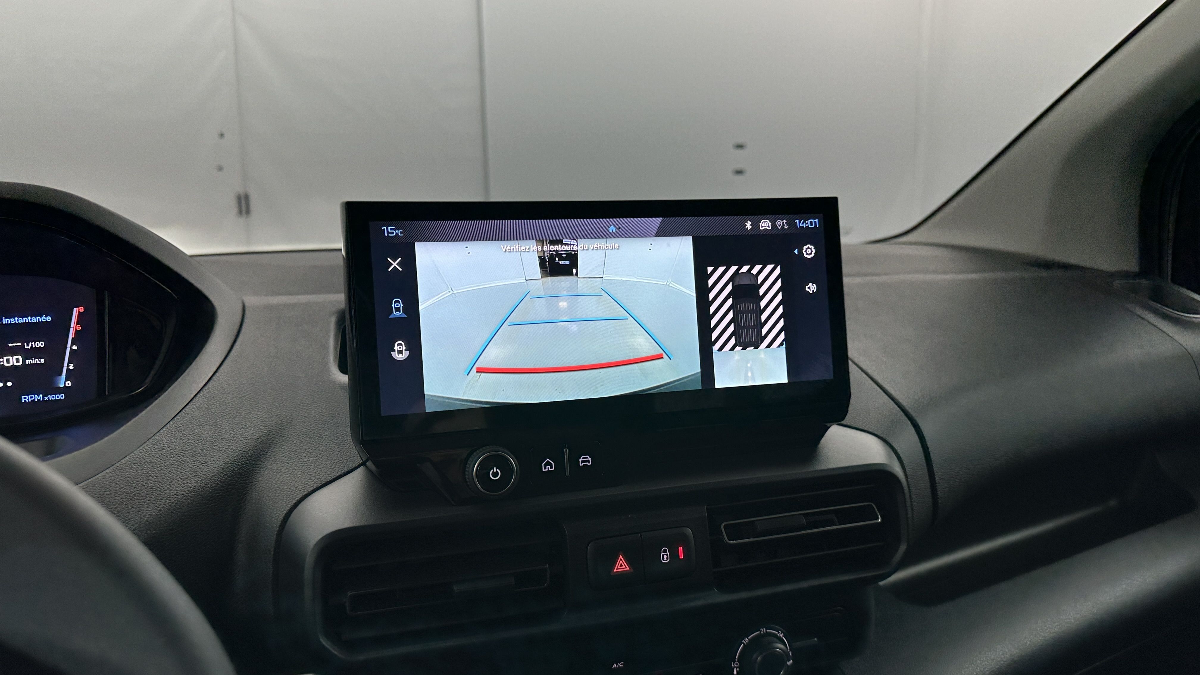 Peugeot PARTNER CABINE APPROFONDIE NOUVEAU - Image 17