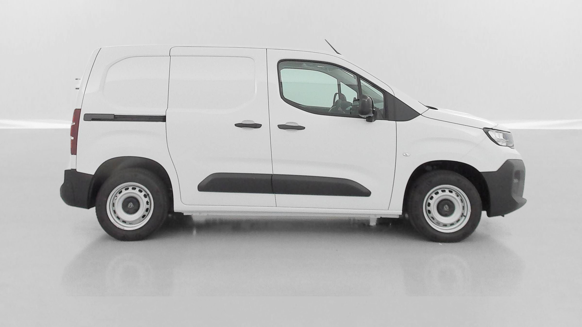 Peugeot PARTNER CABINE APPROFONDIE NOUVEAU - Image 23