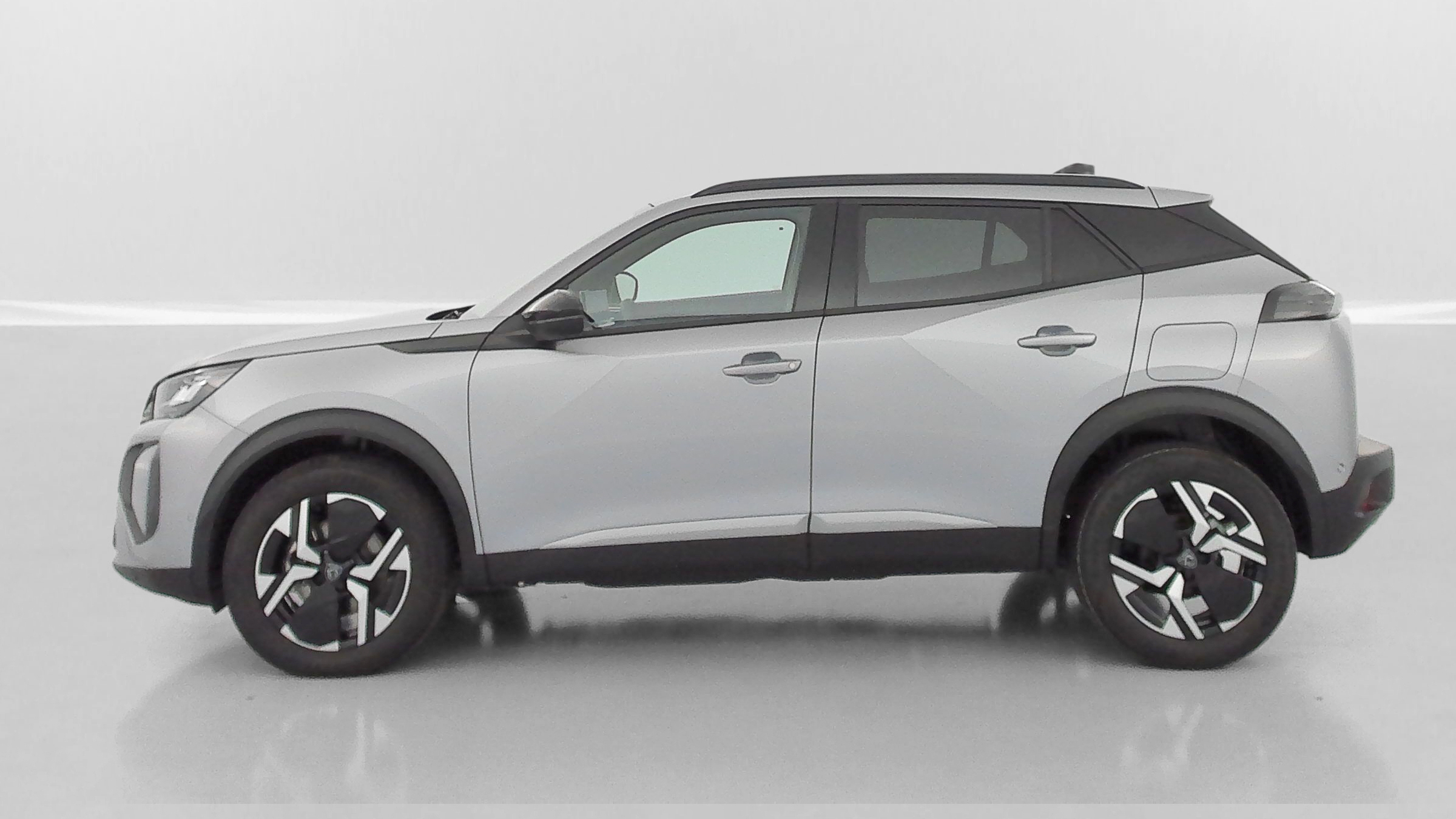 Peugeot 2008 - Image 4
