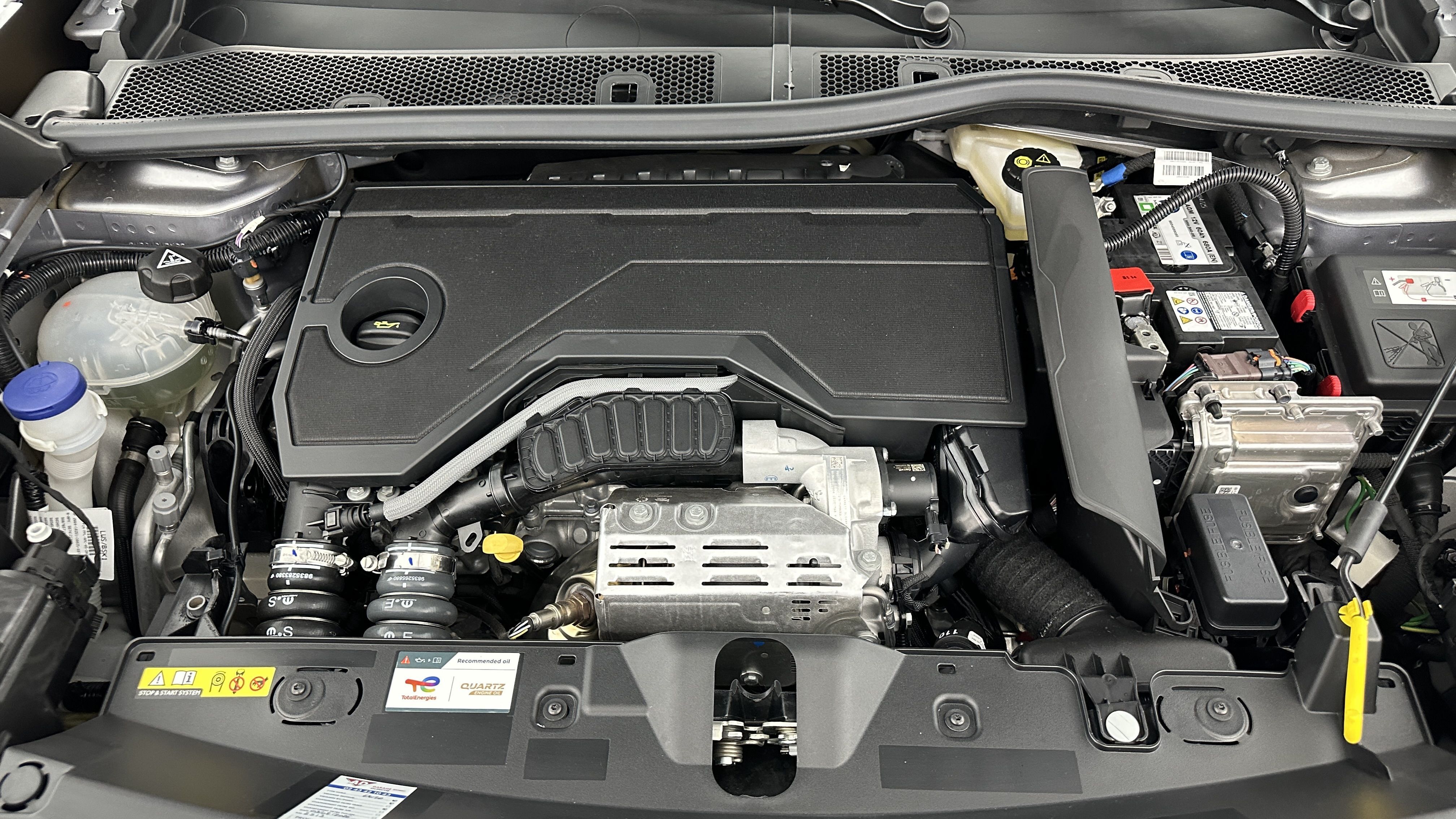 Peugeot 2008 - Image 11