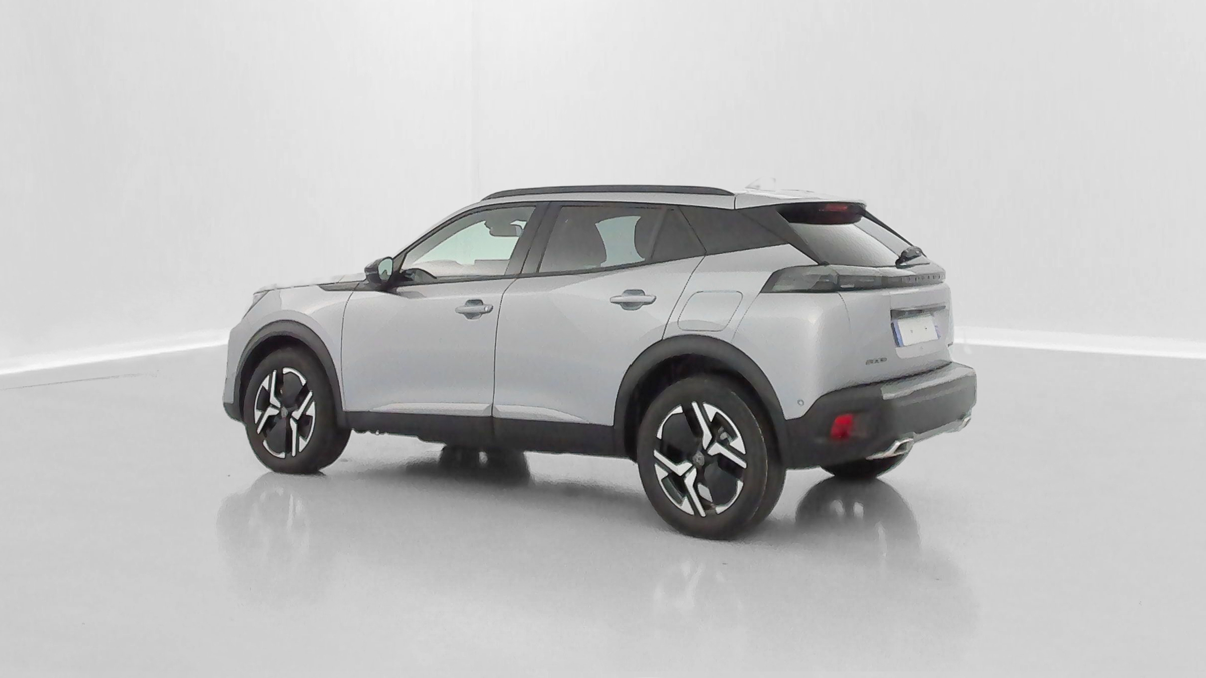 Peugeot 2008 - Image 32