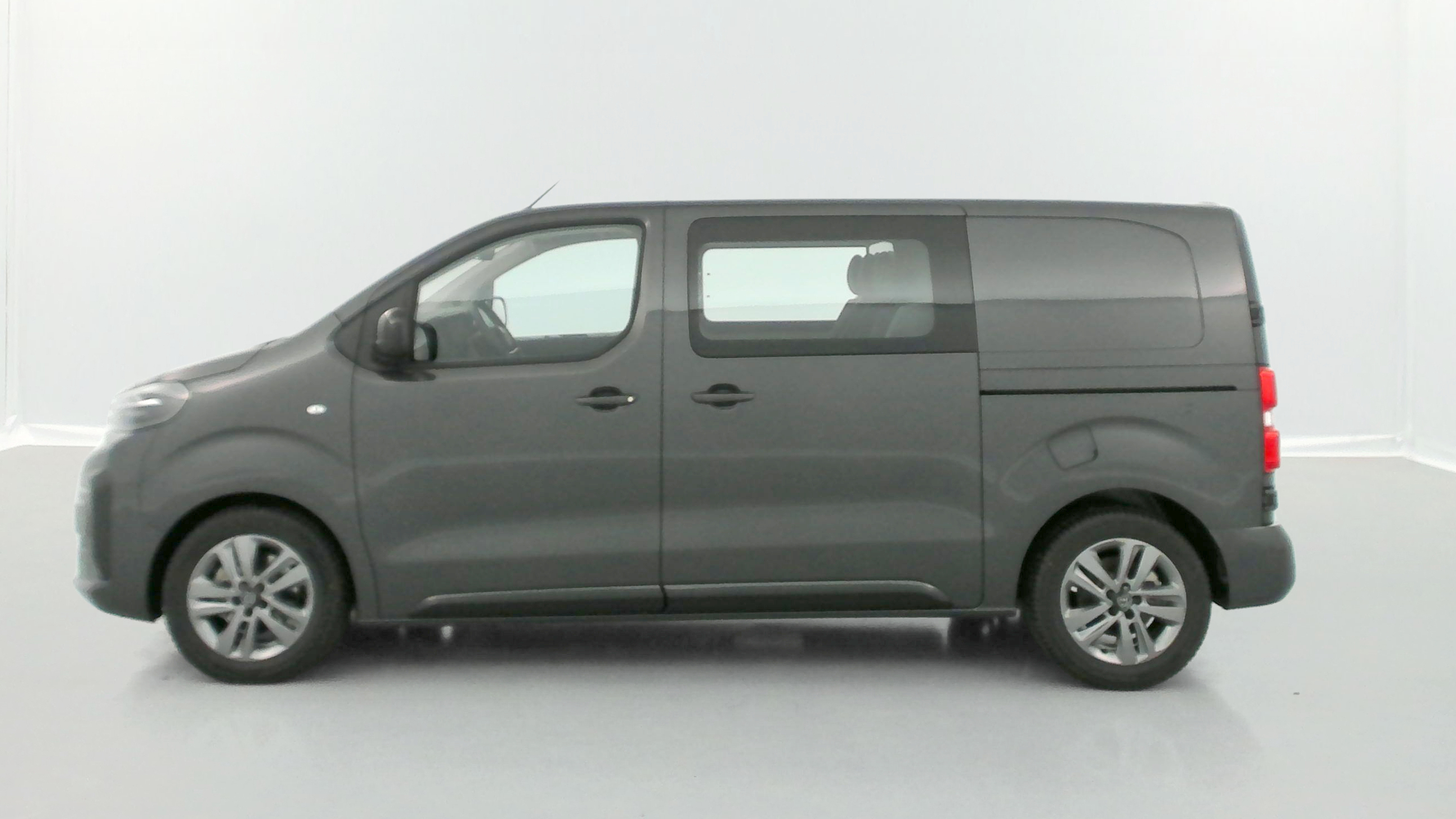 Peugeot Expert Cabine Approfondie - Image 4