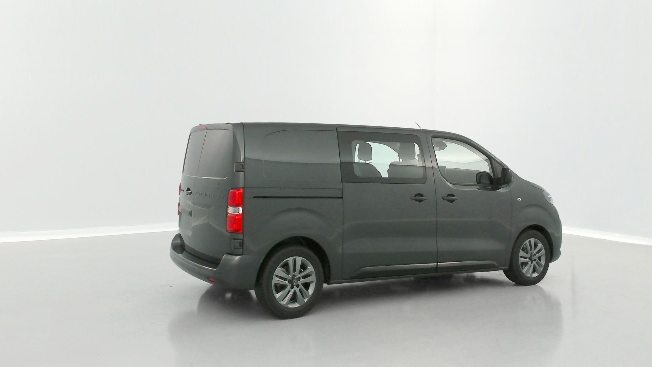 Peugeot Expert Cabine Approfondie - Image 25