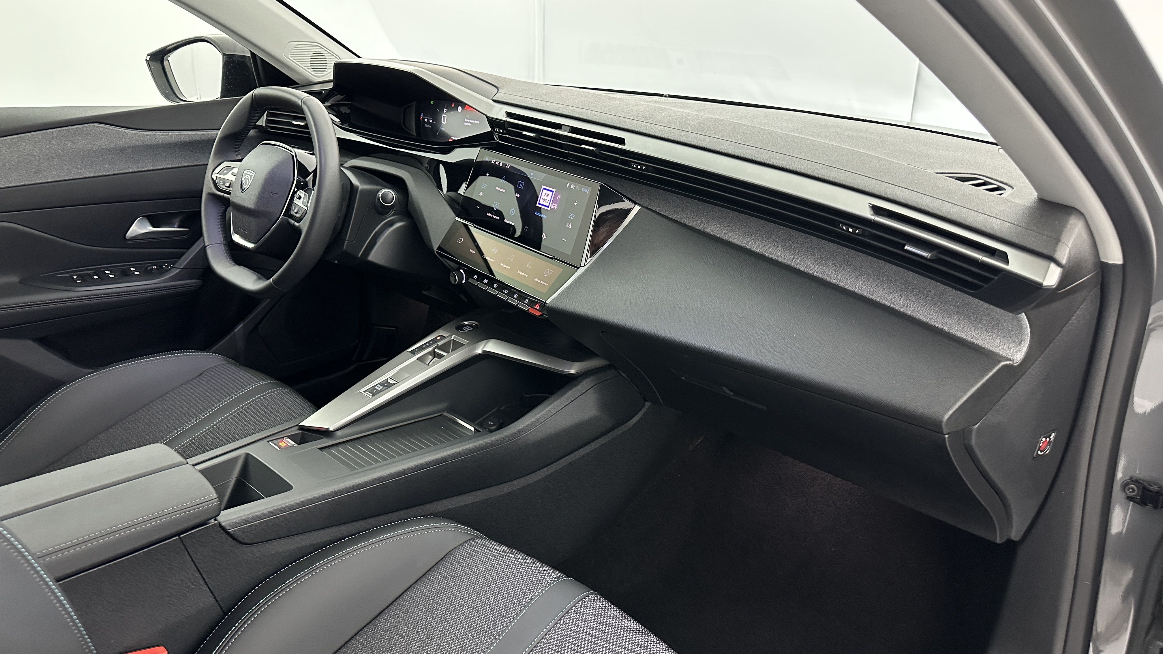 Peugeot 308 SW - Image 8