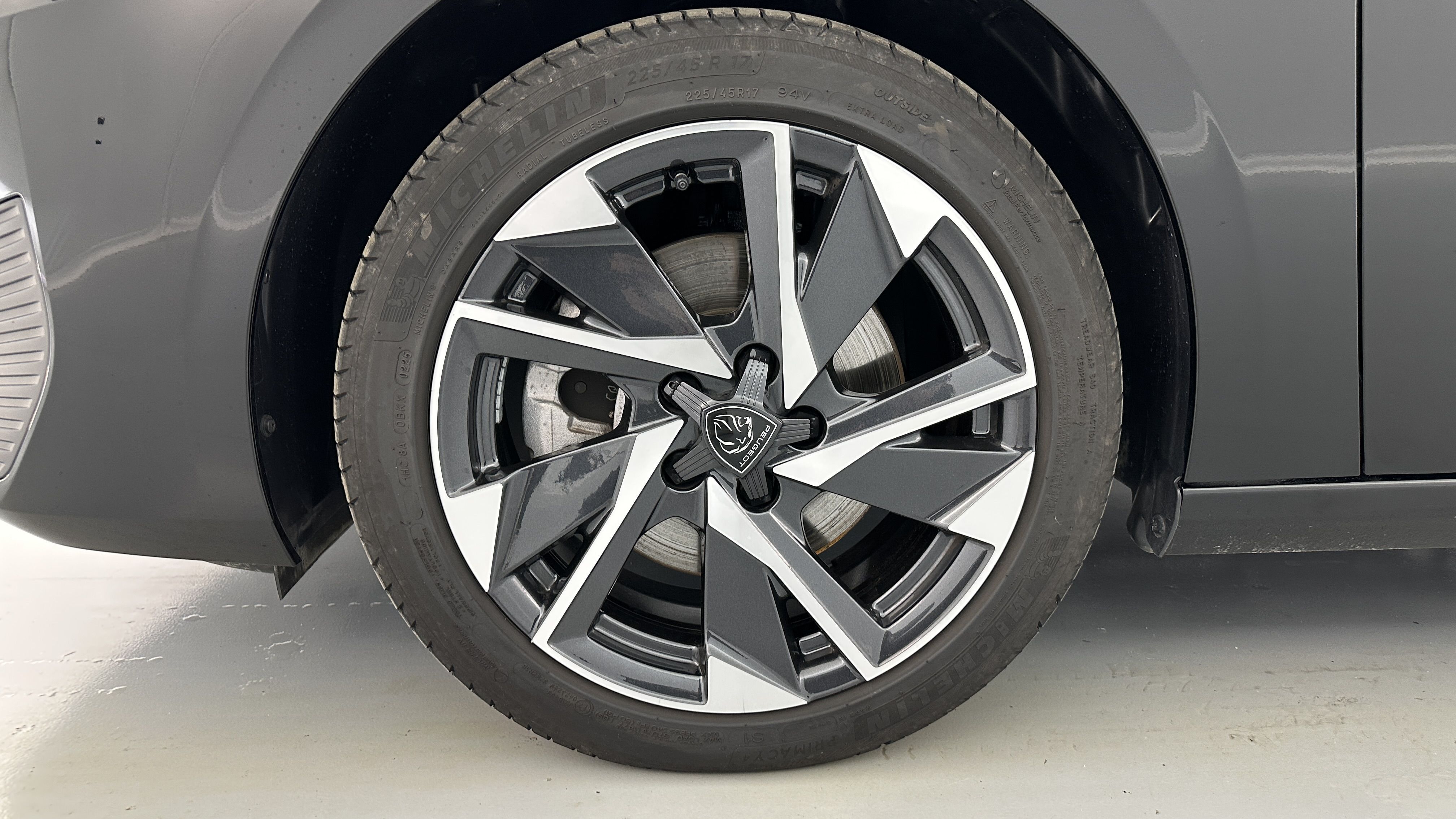 Peugeot 308 - Image 12