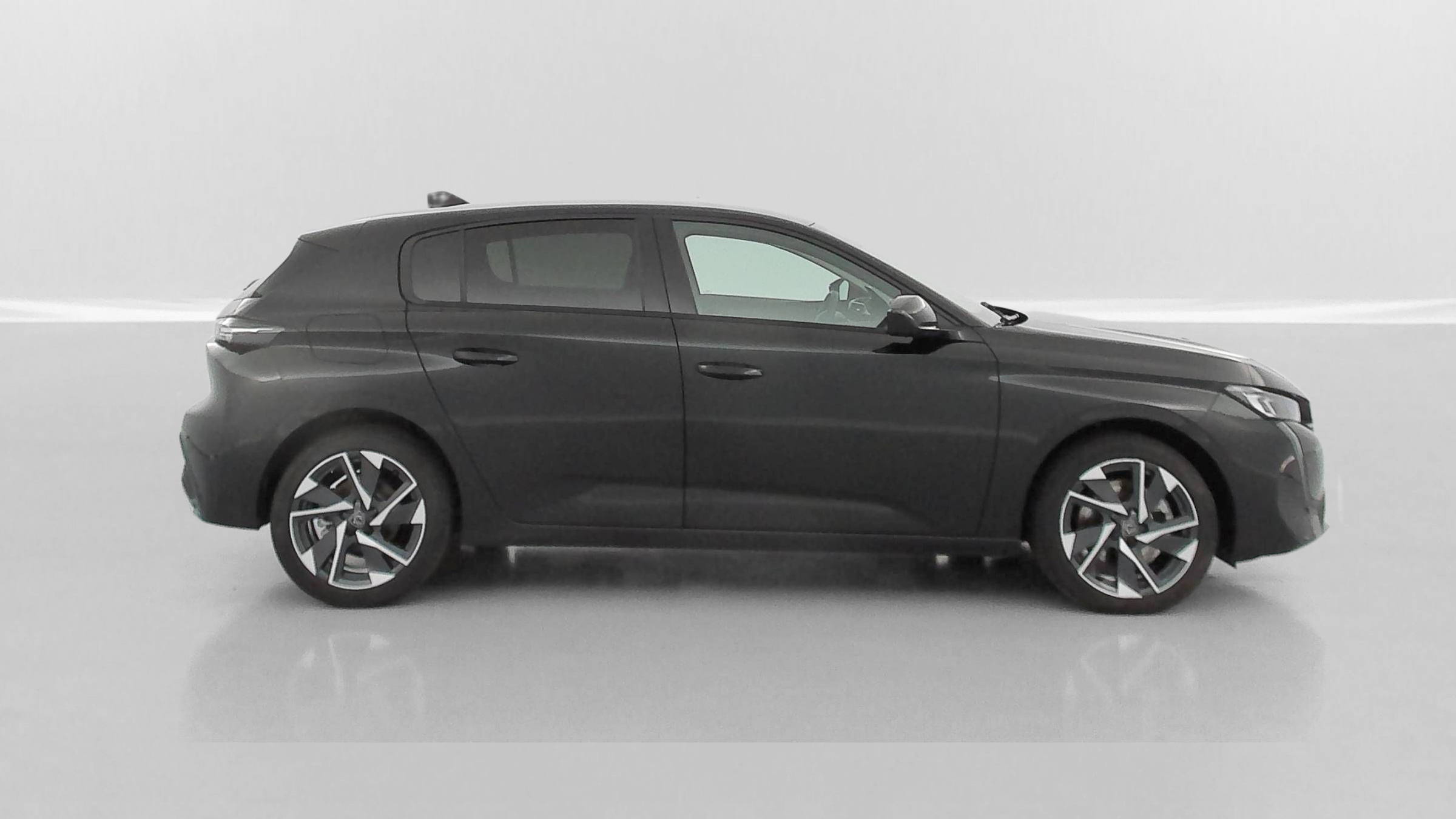 Peugeot 308 - Image 29