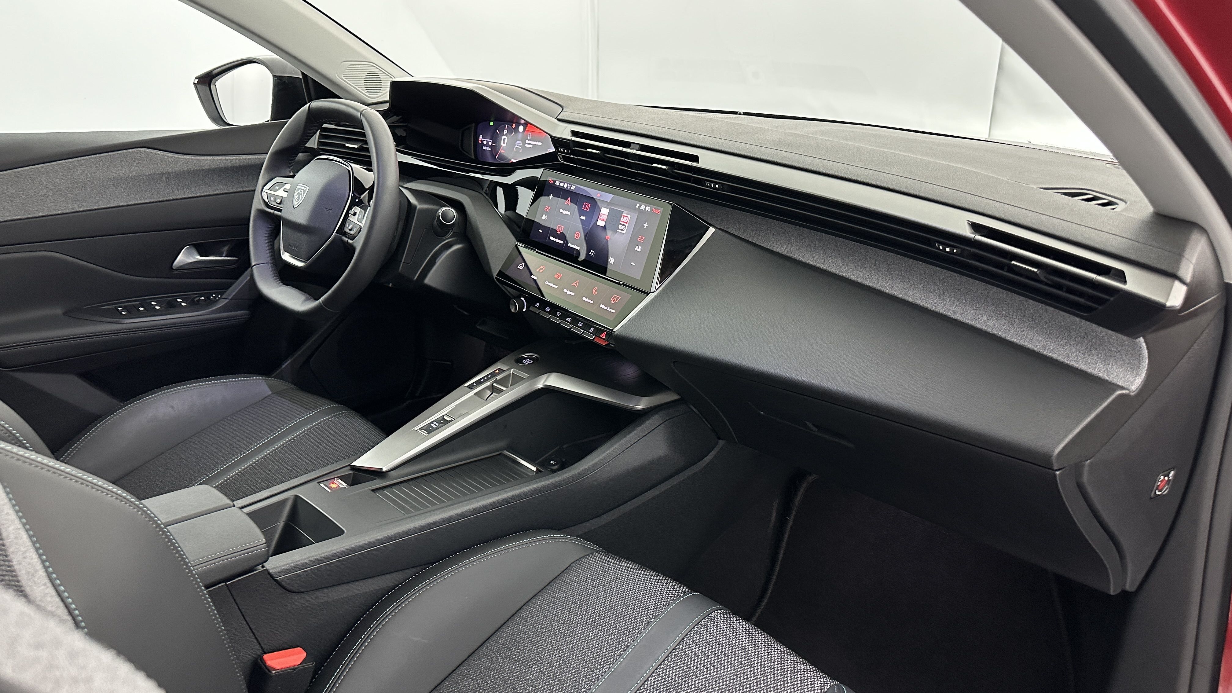 Peugeot 308 - Image 8