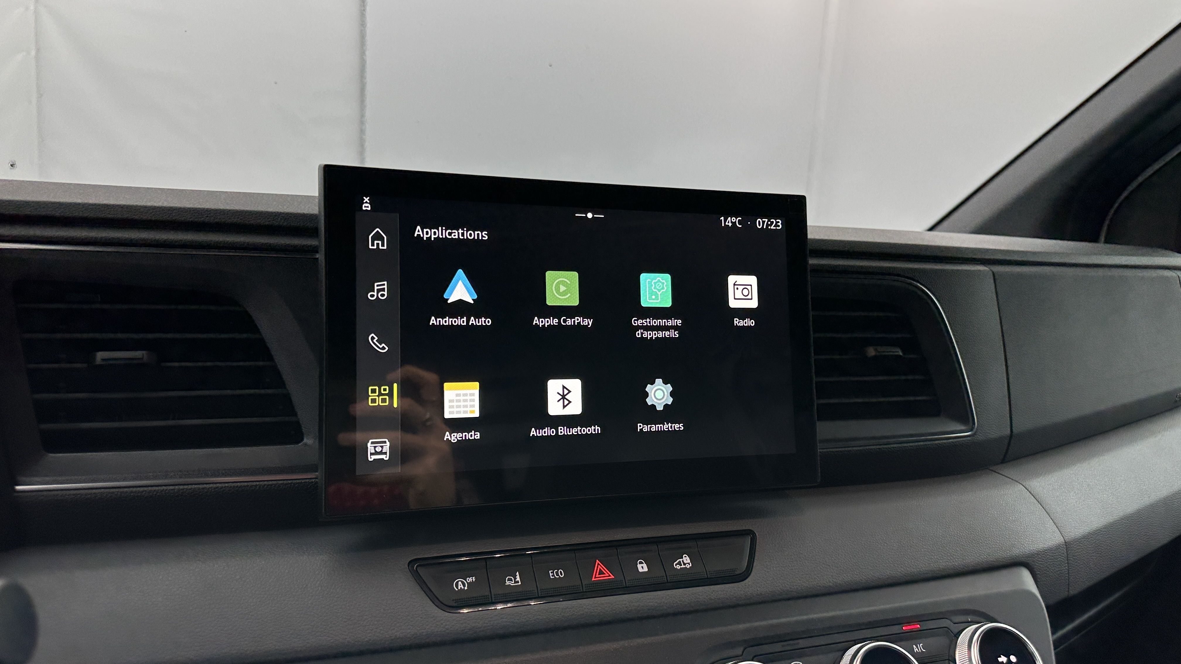 Nissan Interstar Fourgon - Image 14