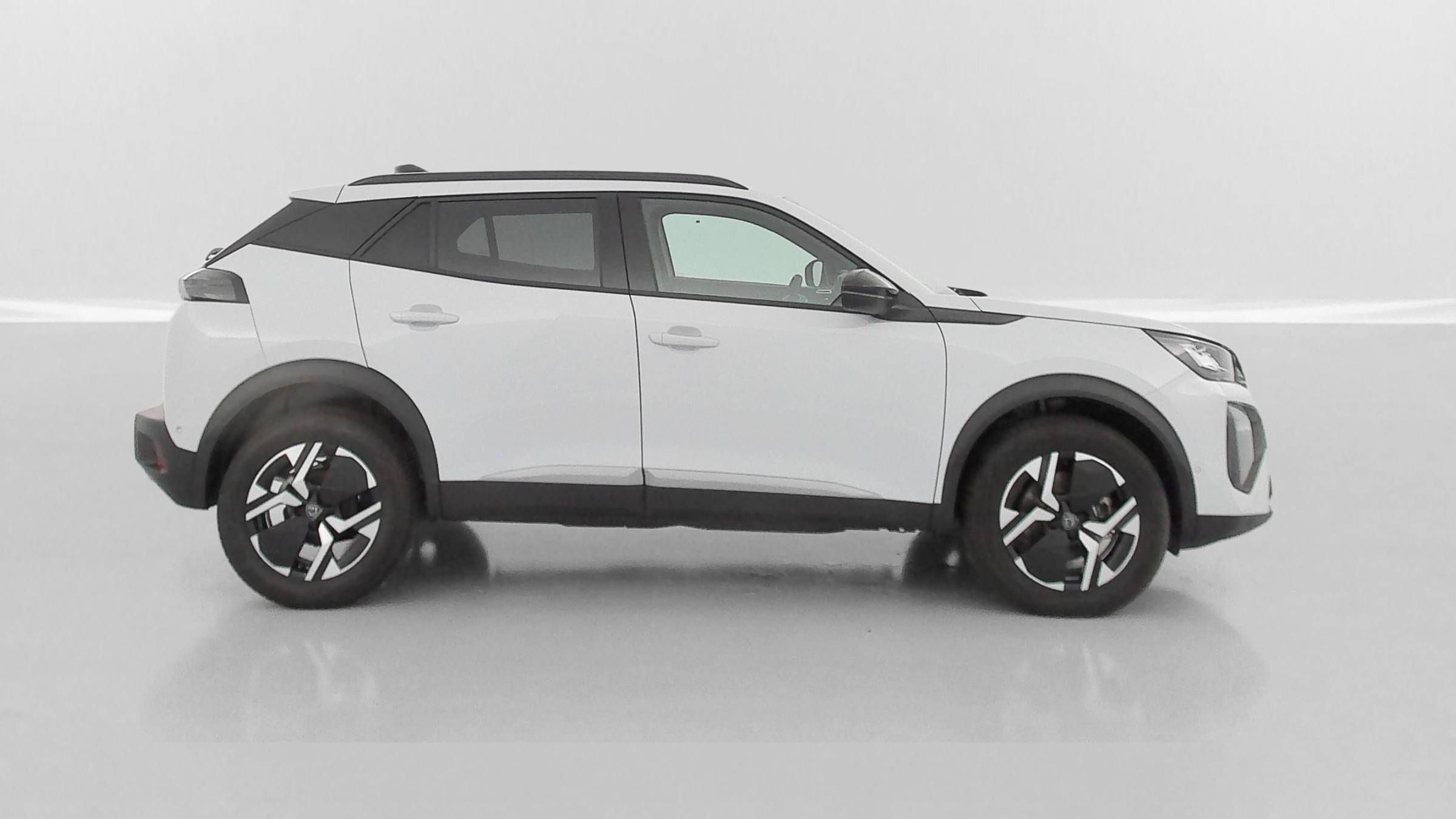 Peugeot 2008 - Image 28