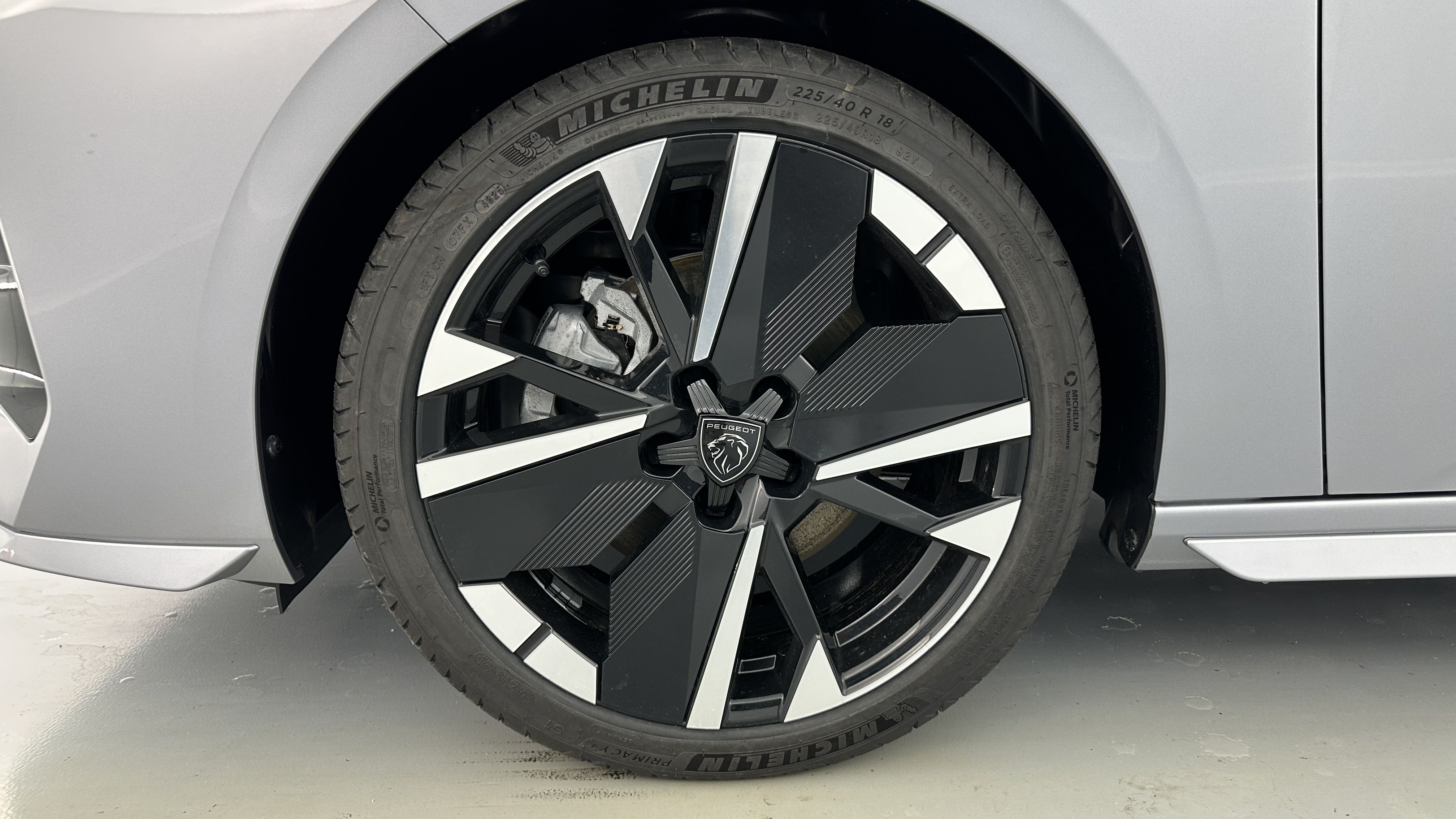 Peugeot 308 - Image 12