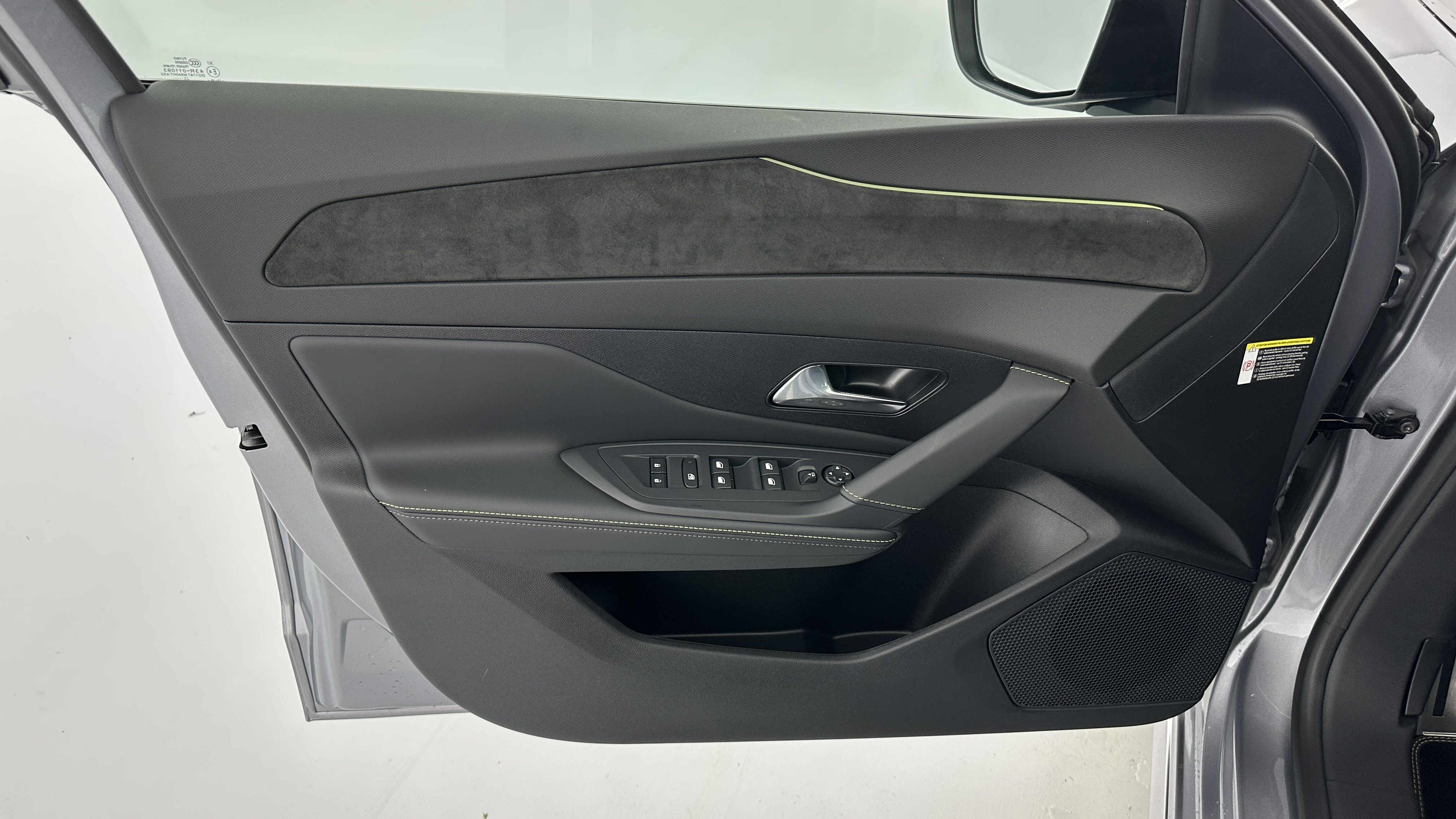 Peugeot 308 - Image 13