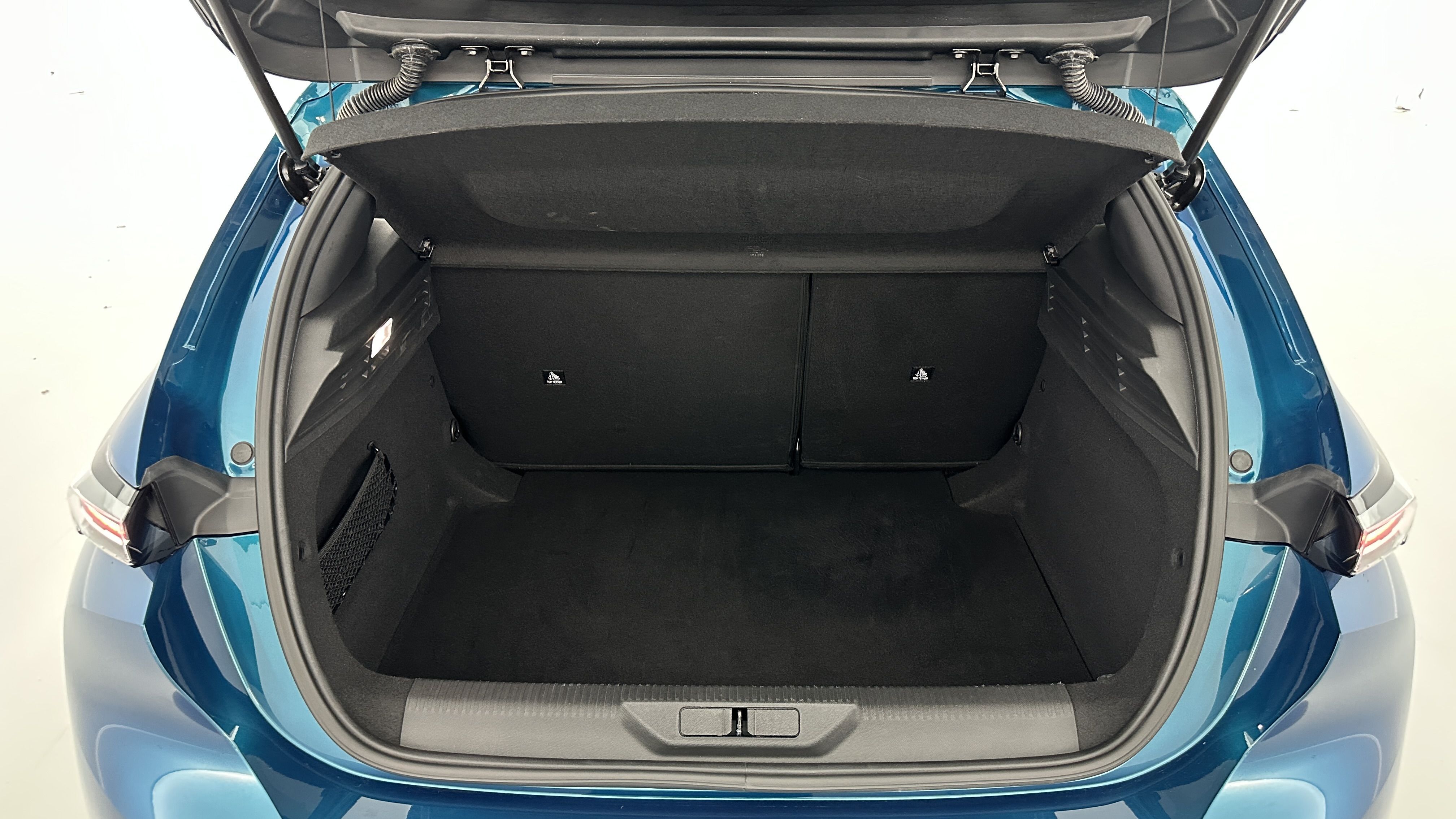 Peugeot 308 - Image 10