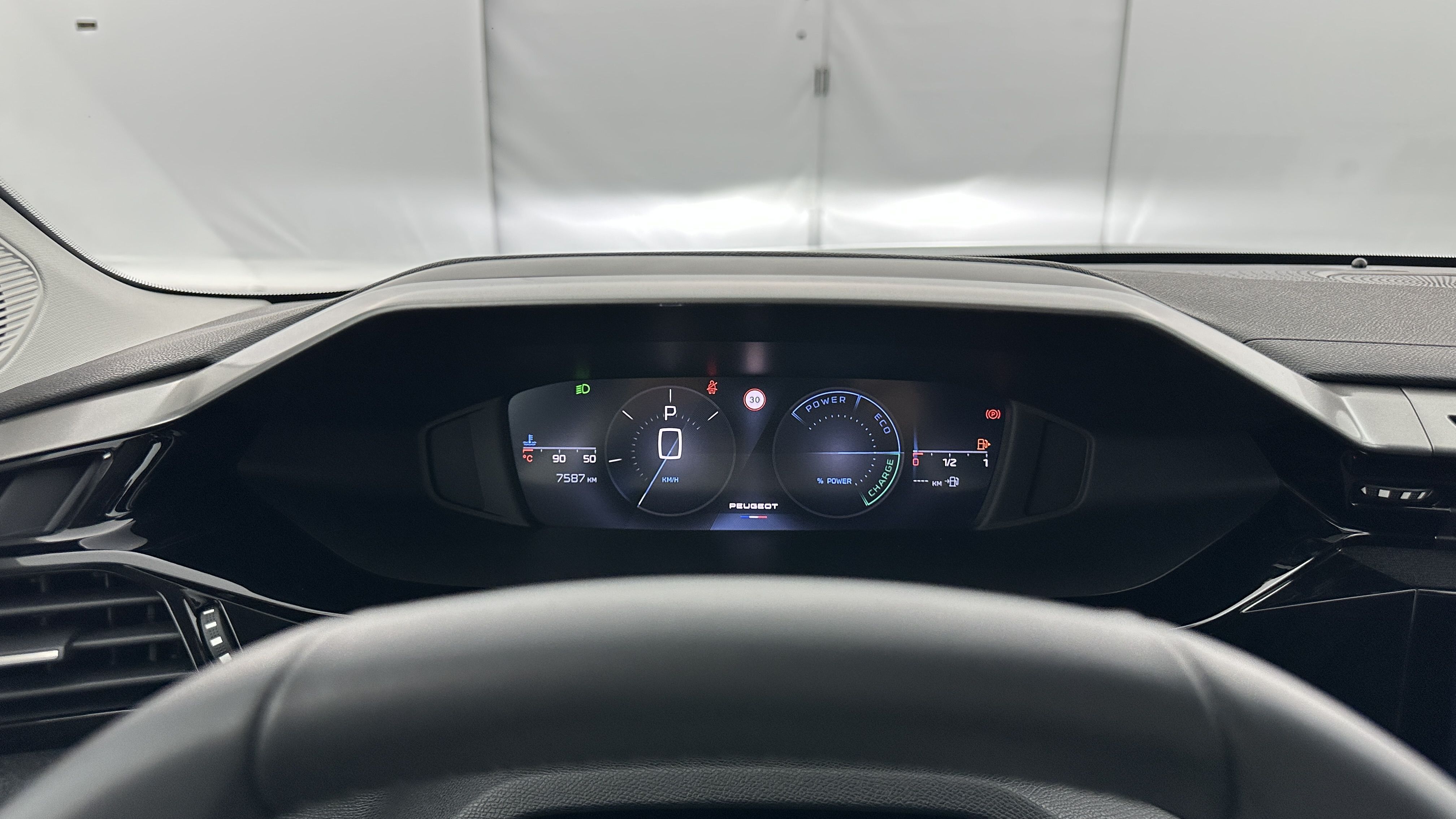 Peugeot 308 SW - Image 15