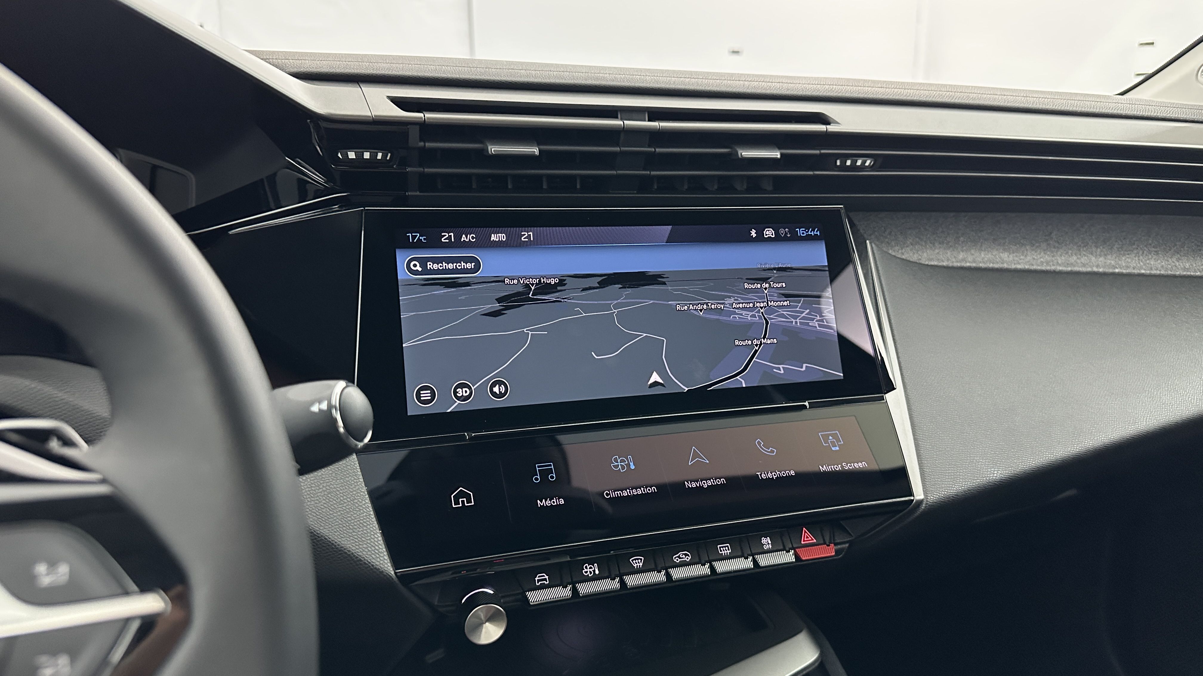 Peugeot 308 SW - Image 19