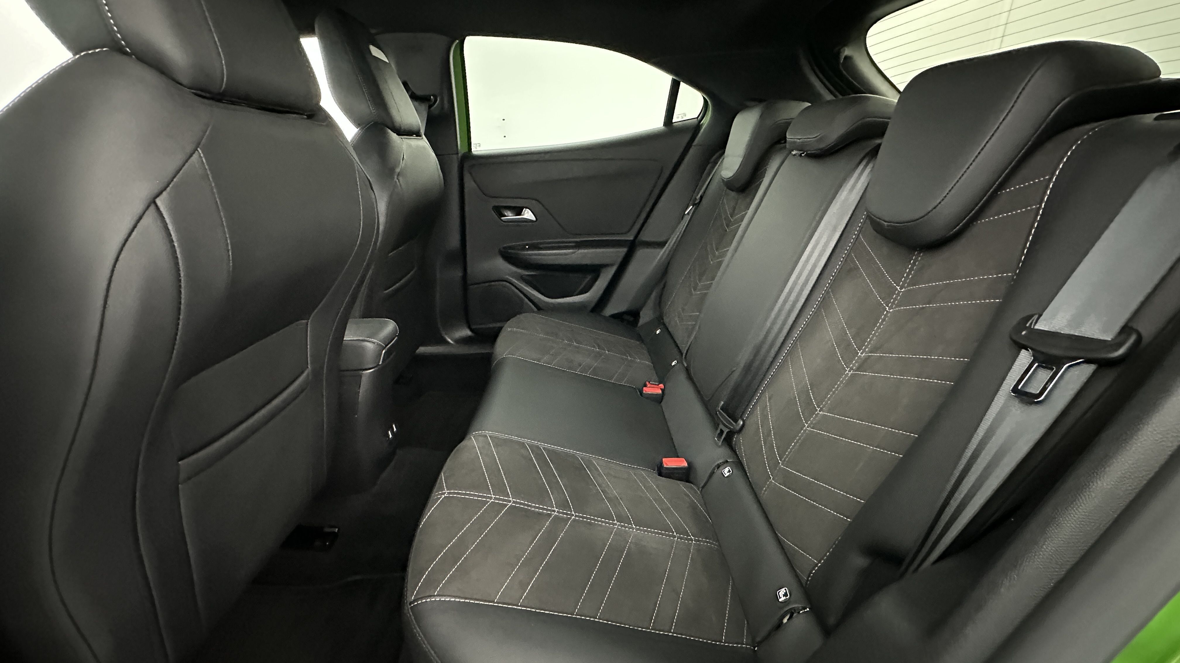 Opel Mokka - Image 9