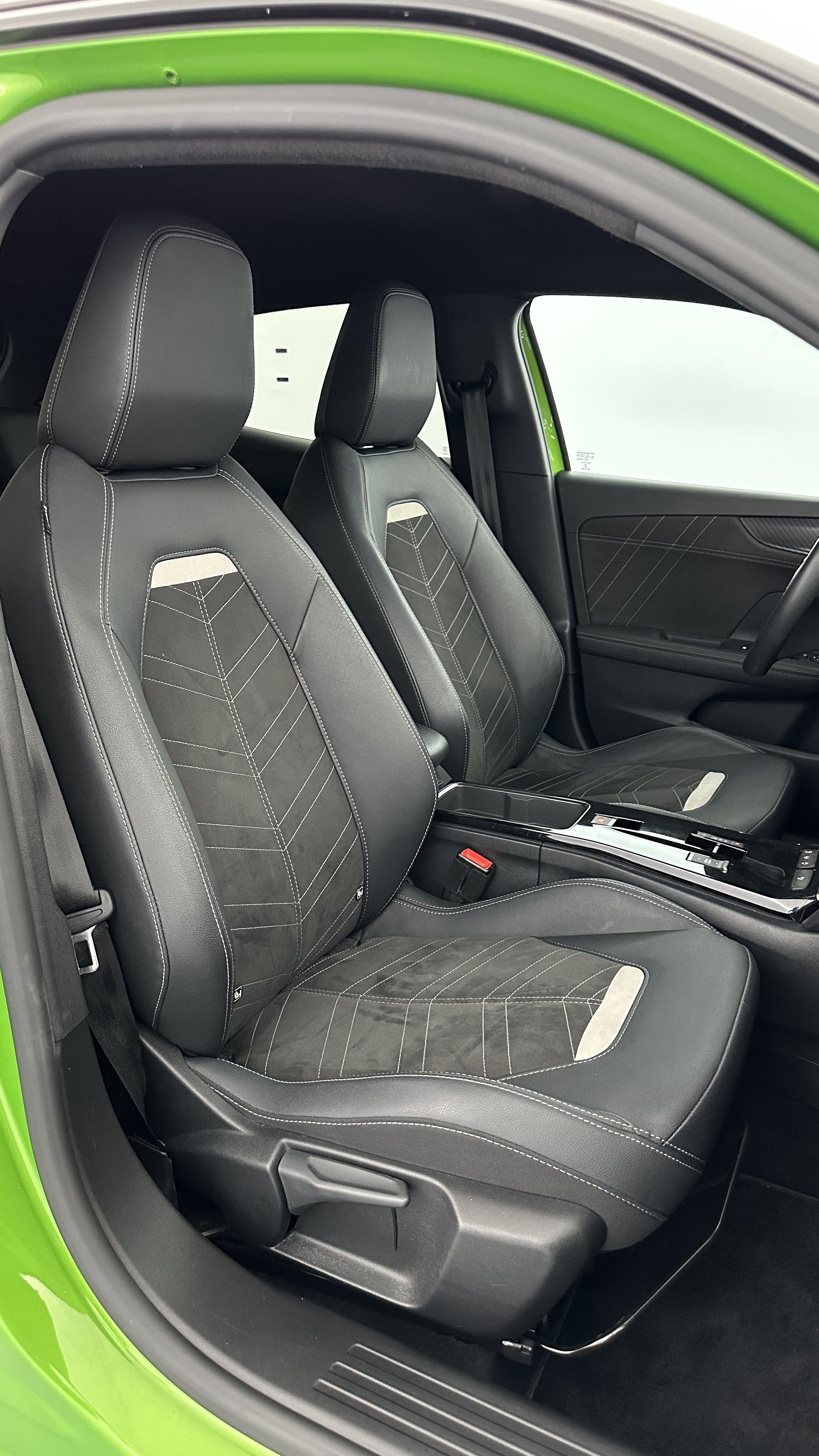 Opel Mokka - Image 17