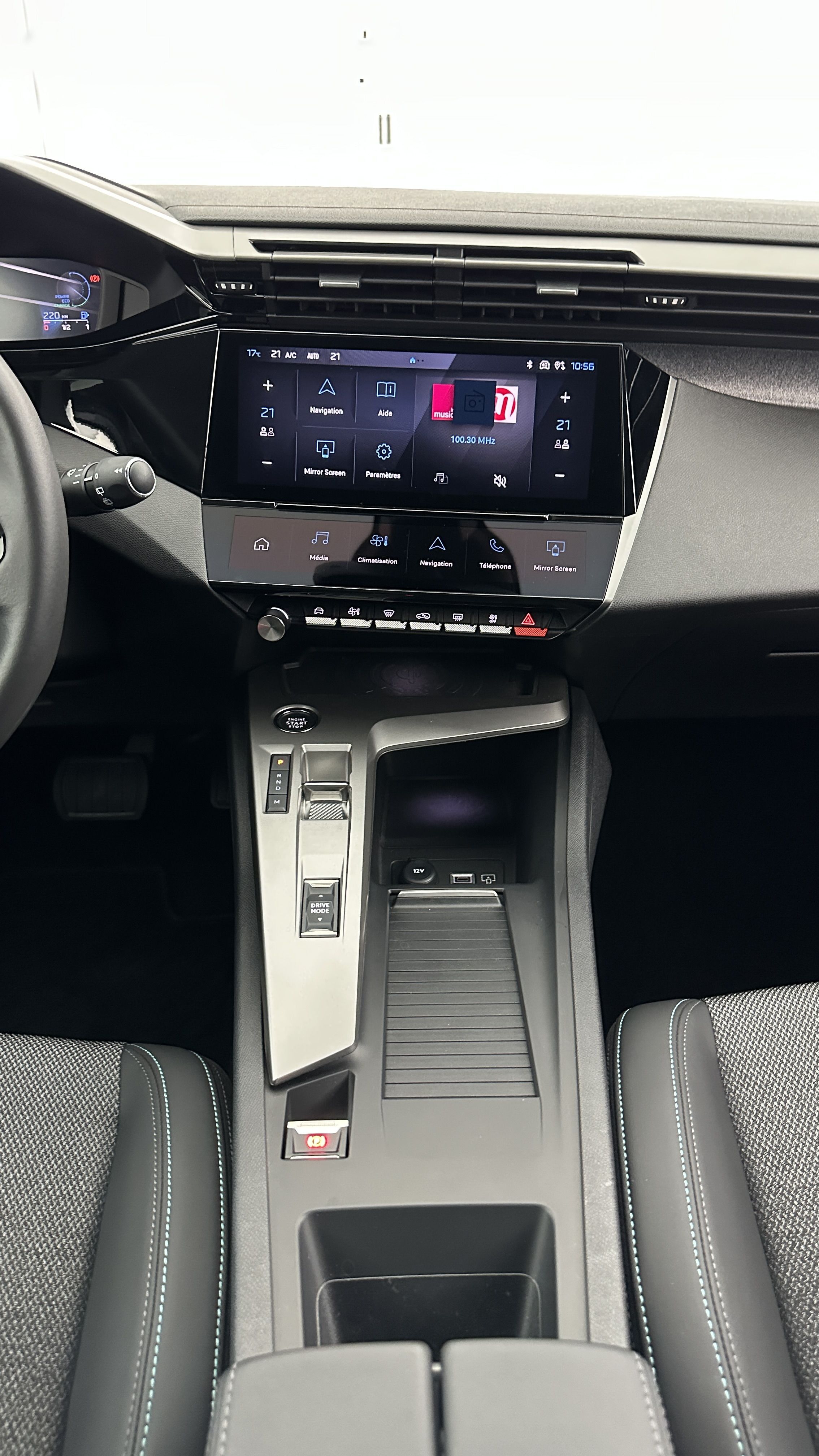 Peugeot 308 - Image 16