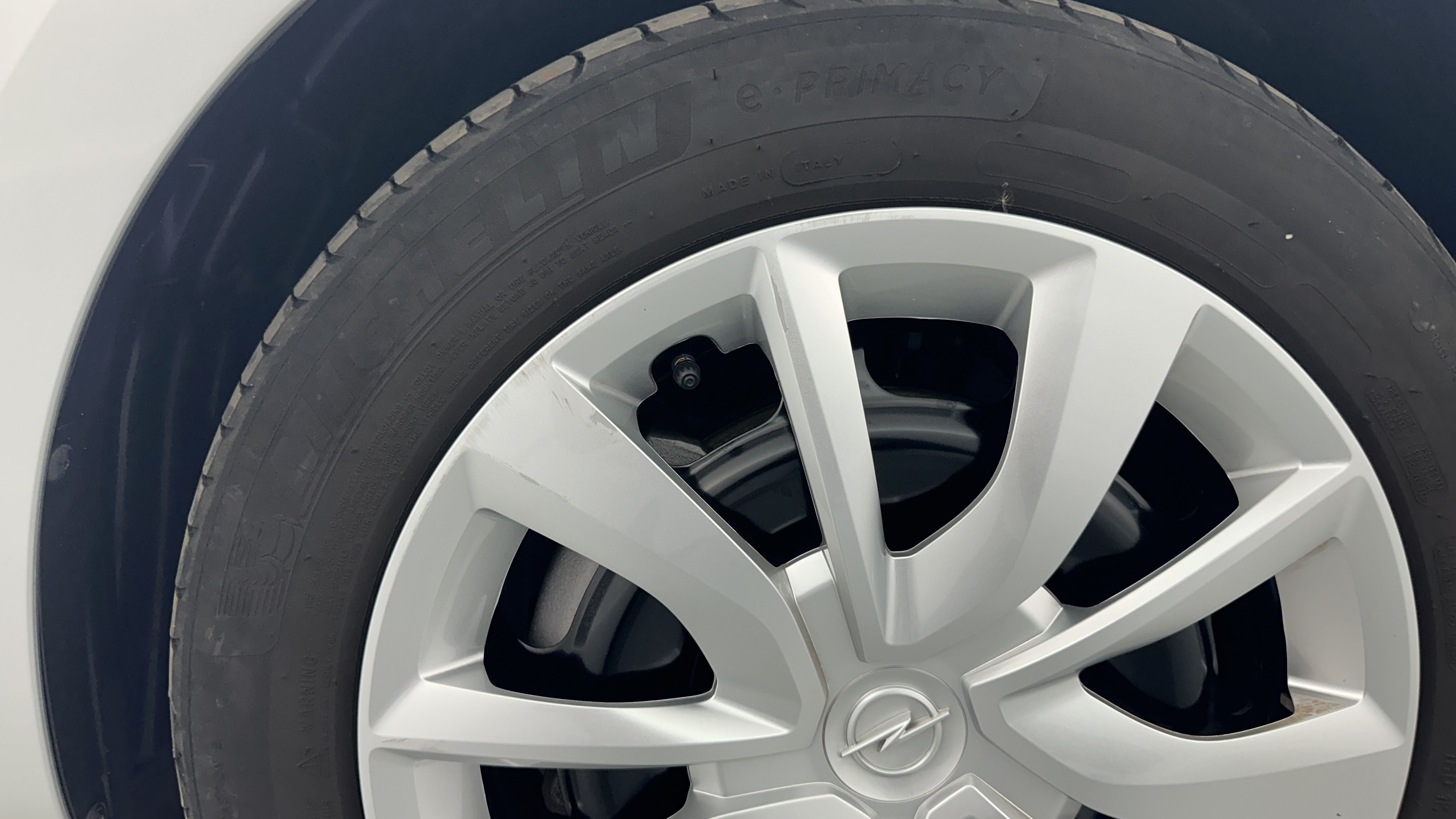 Opel Corsa - Image 23