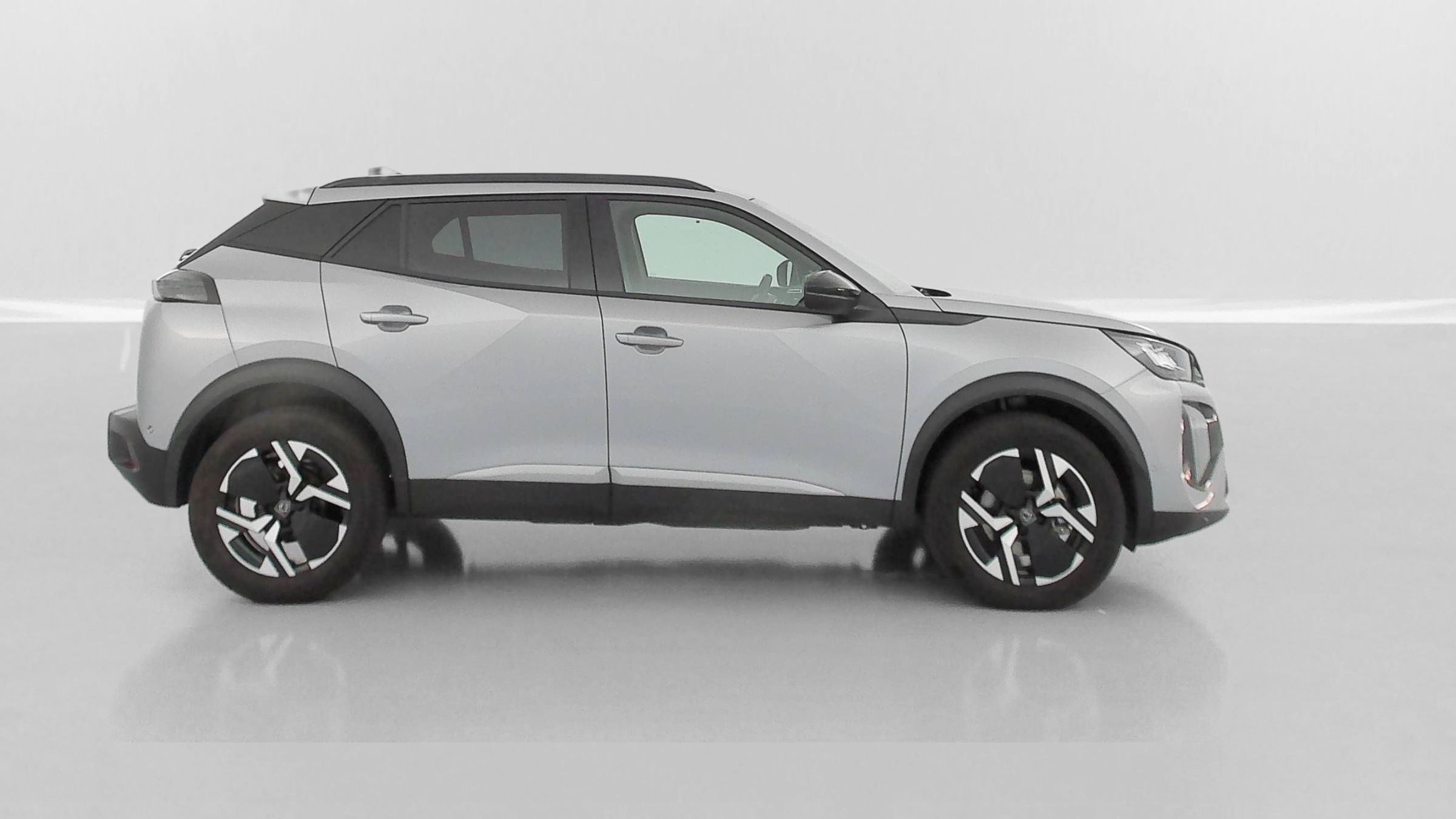 Peugeot 2008 - Image 30