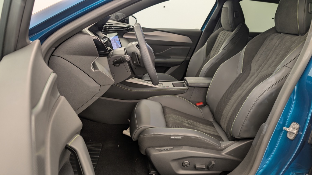 Peugeot 408 - Image 16