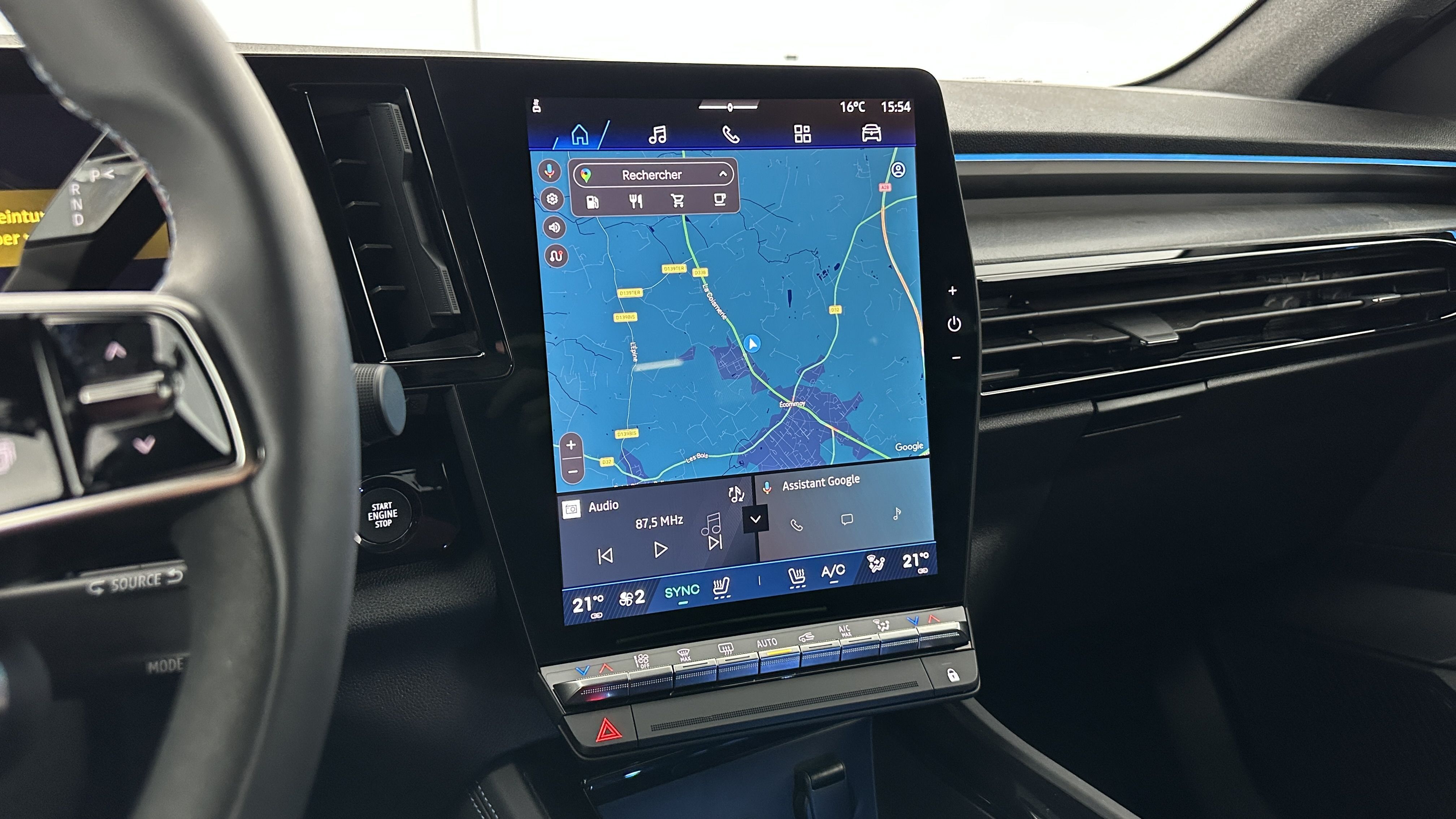 Renault Rafale - Image 19