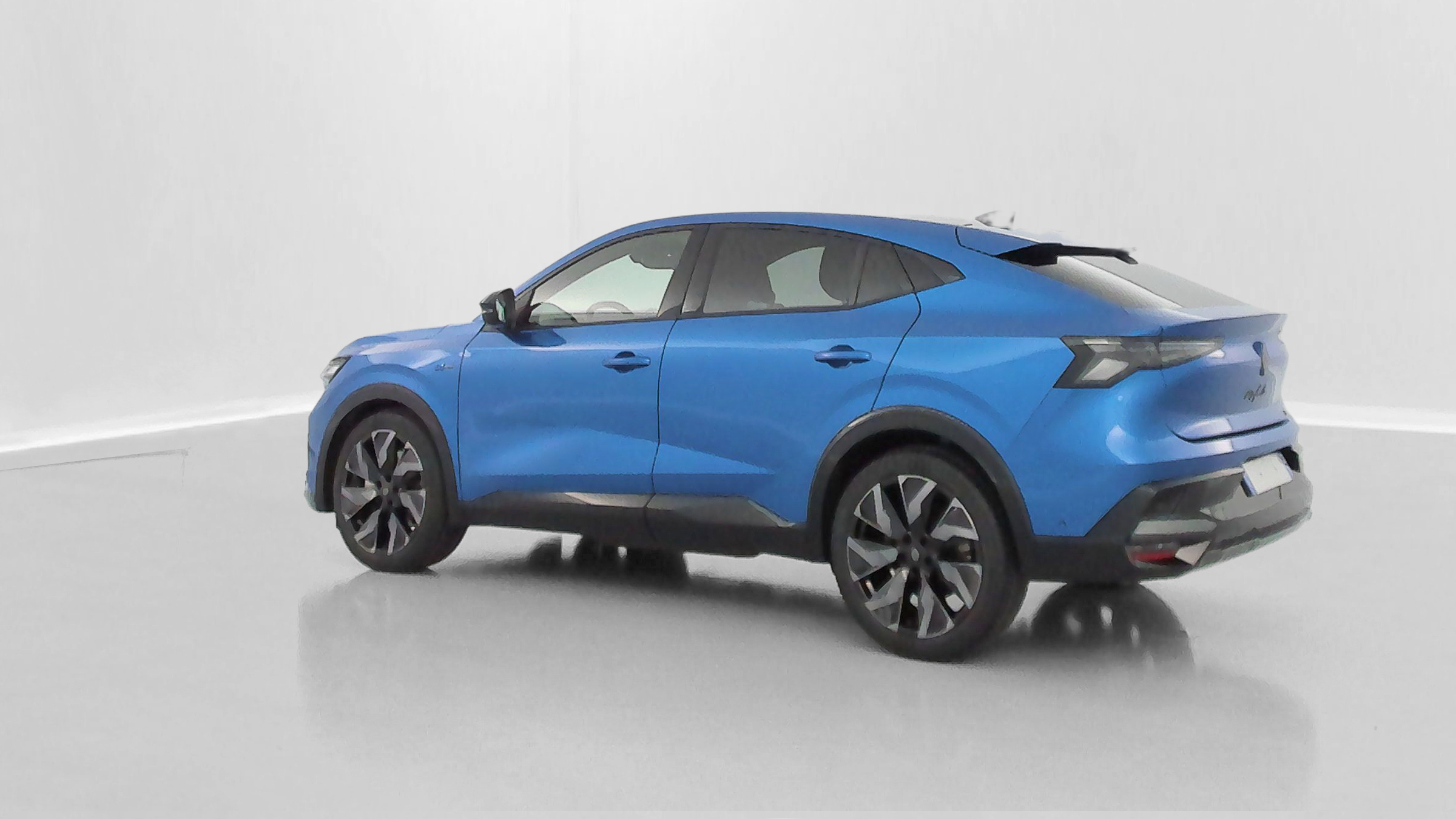 Renault Rafale - Image 32