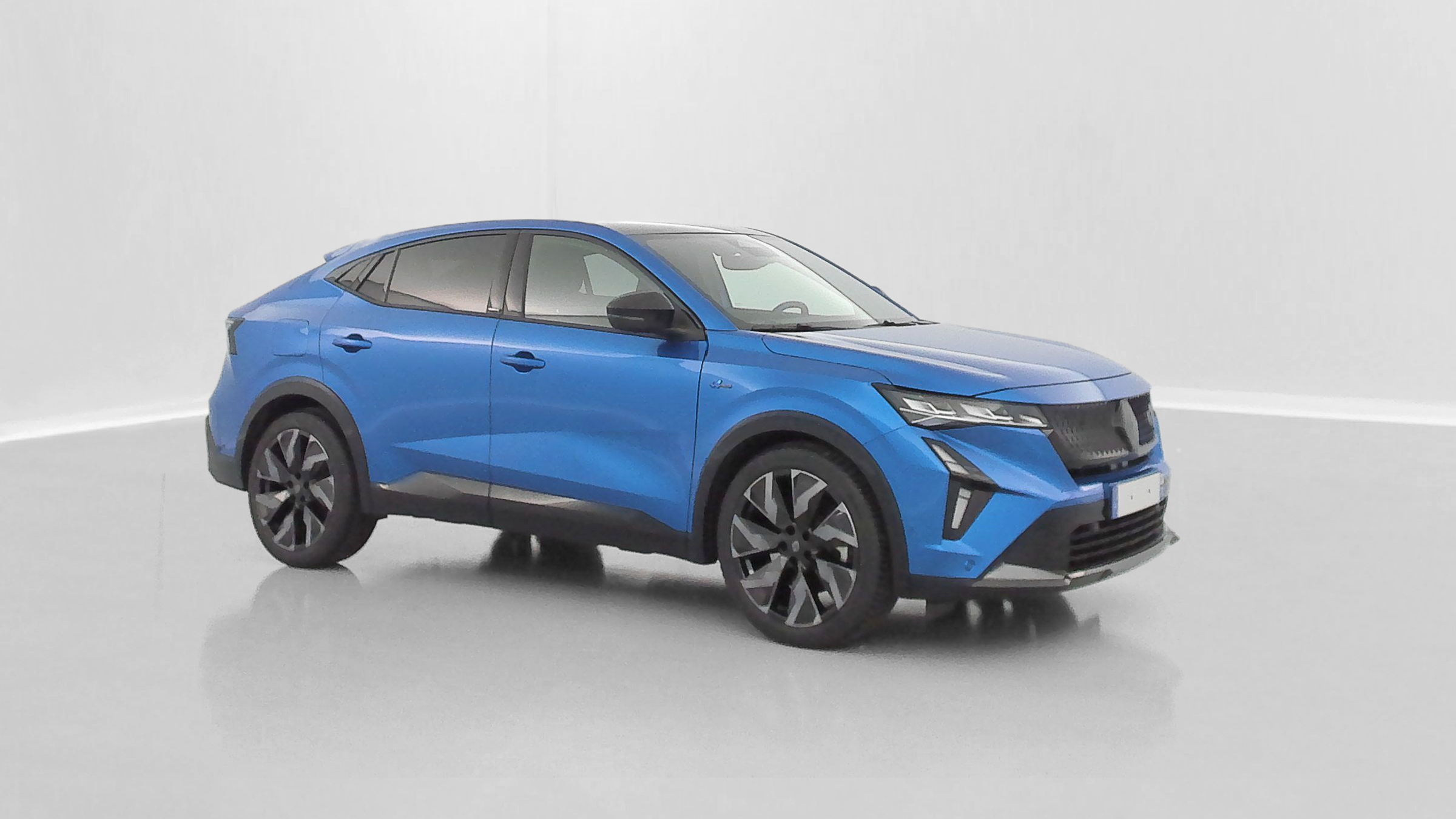 Renault Rafale - Image 34