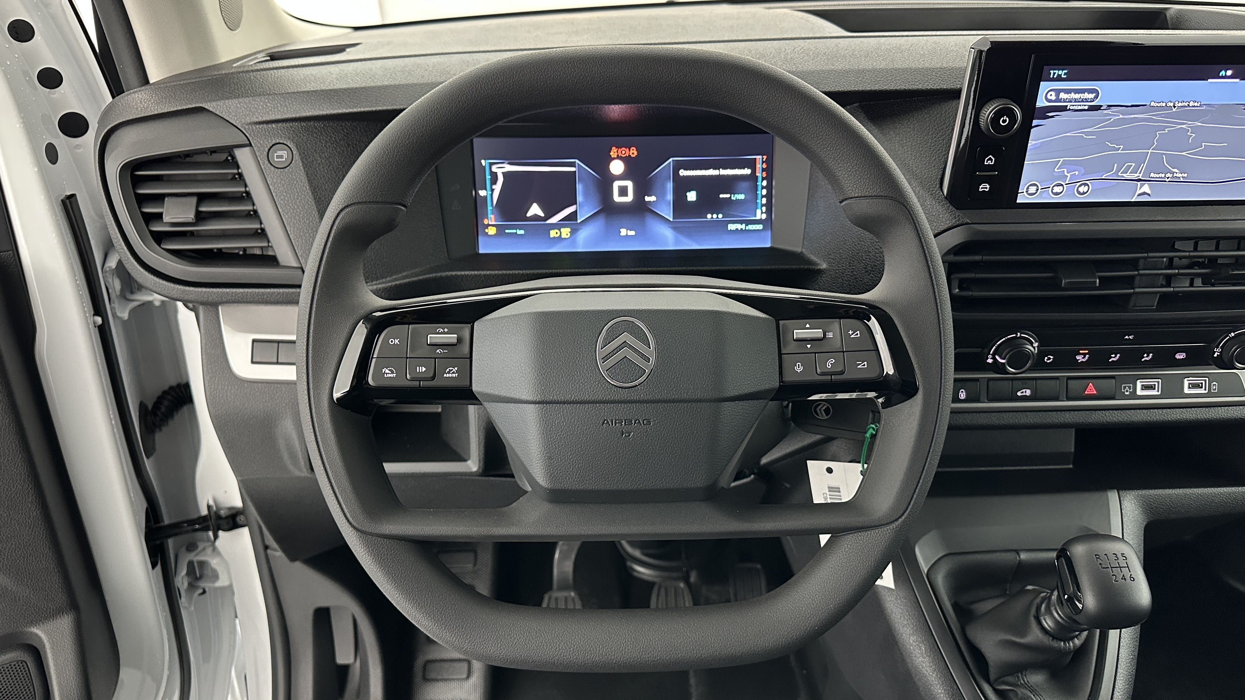 Citroën JUMPY - Image 10