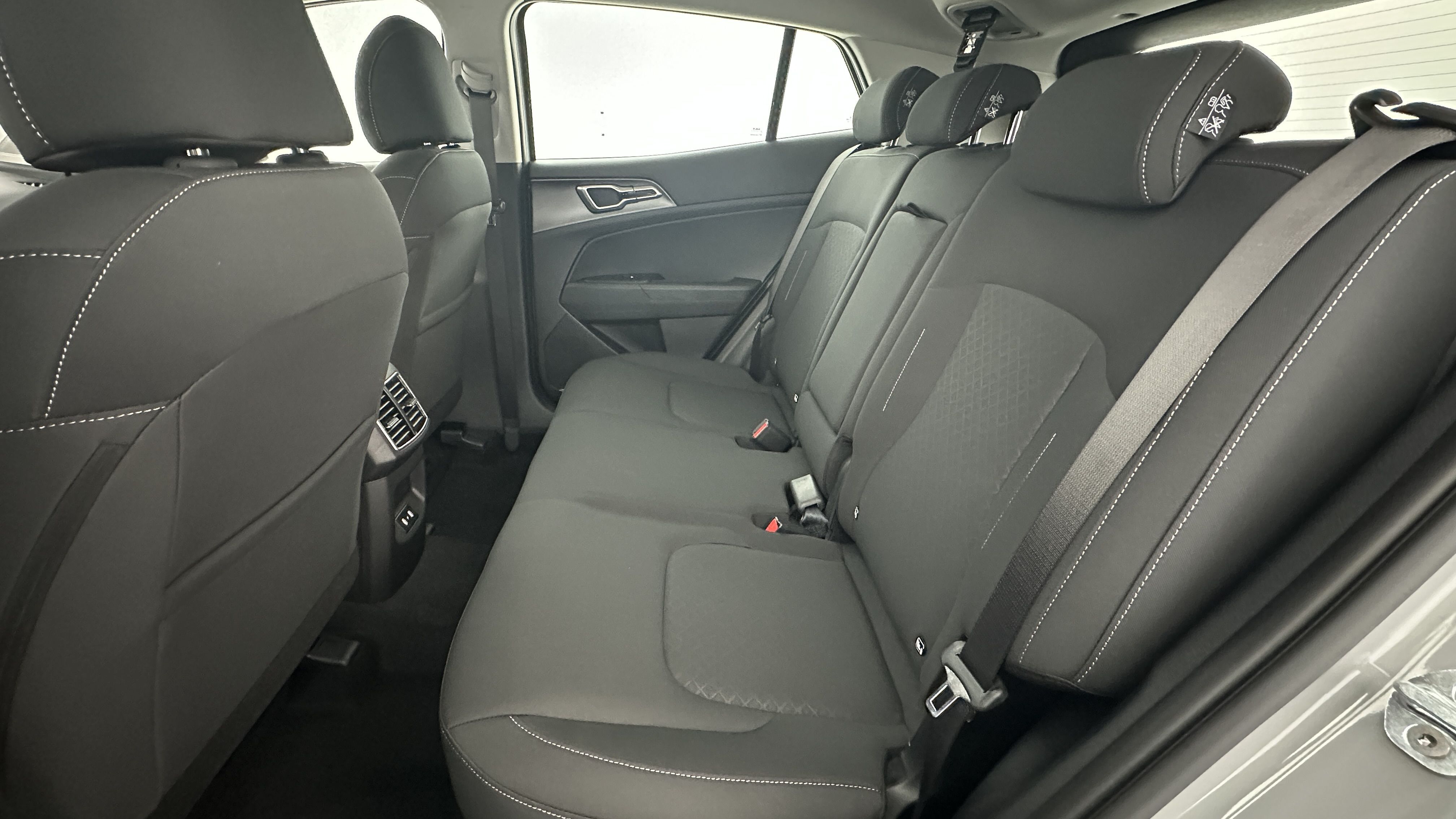 Kia SPORTAGE - Image 9