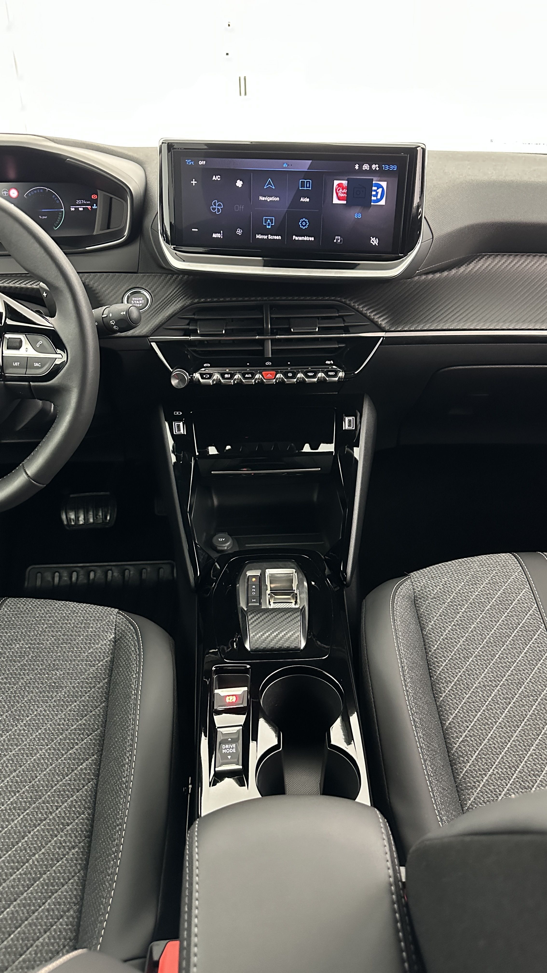 Peugeot 2008 - Image 15