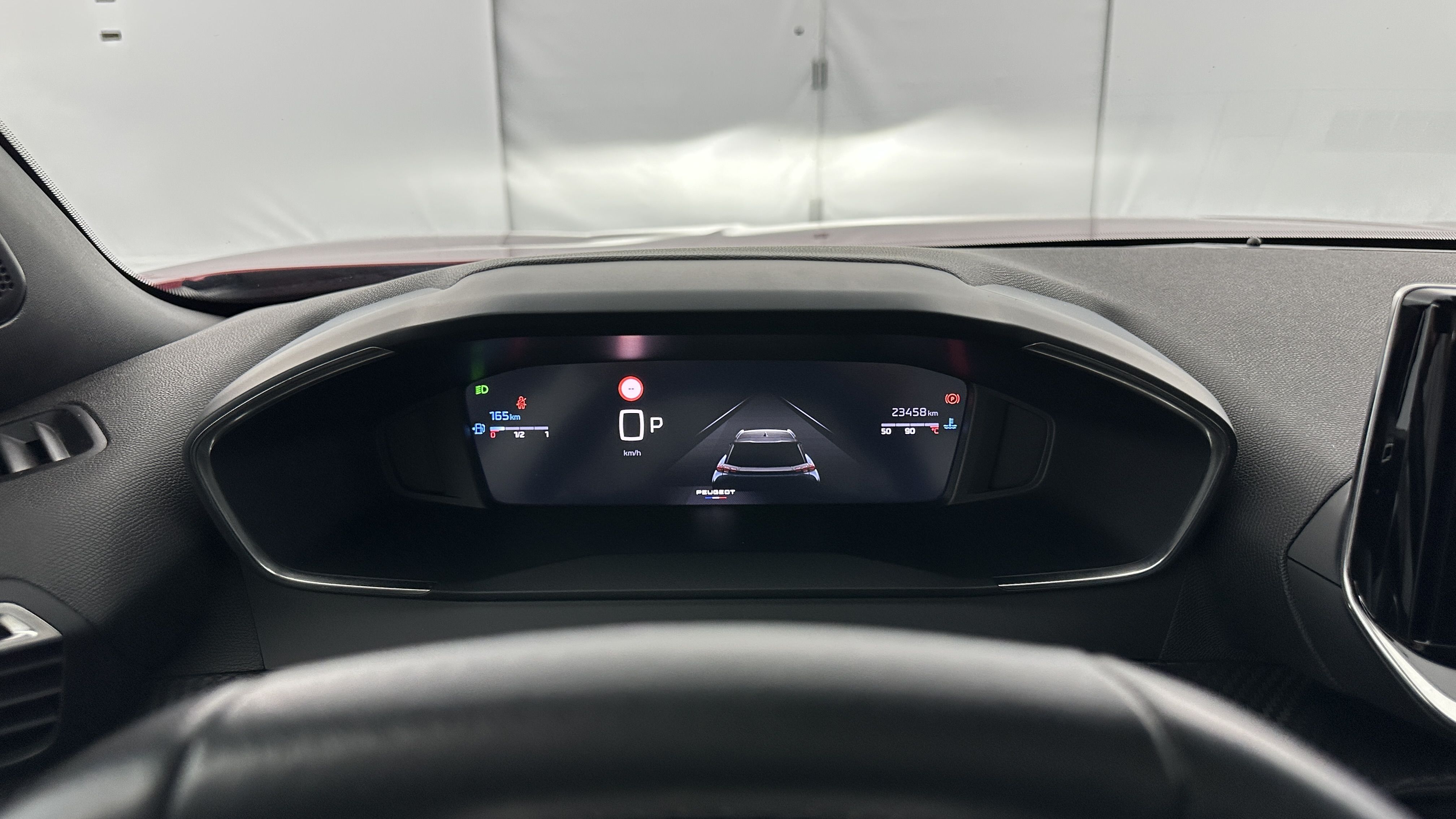 Peugeot 2008 - Image 15