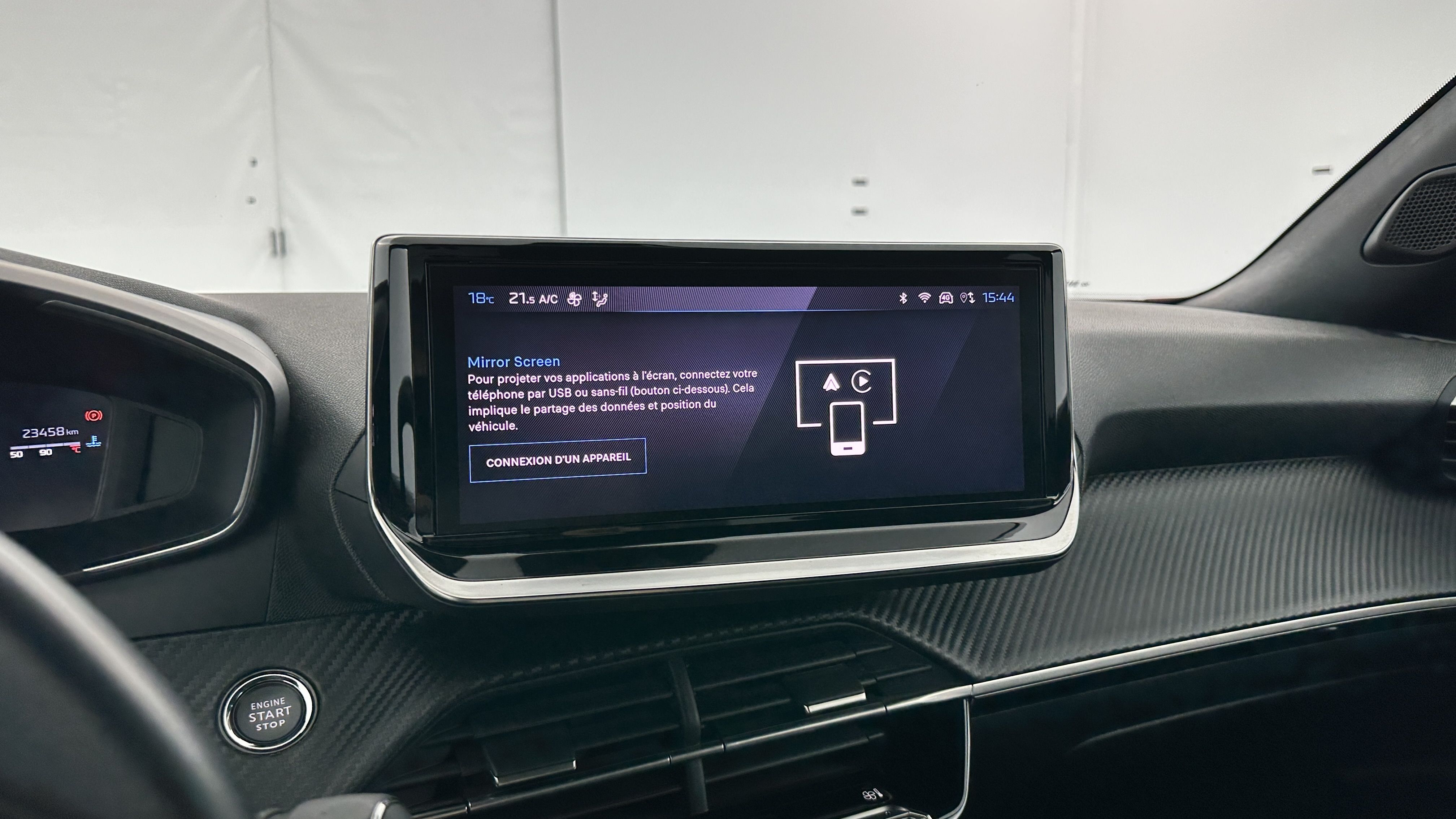 Peugeot 2008 - Image 21