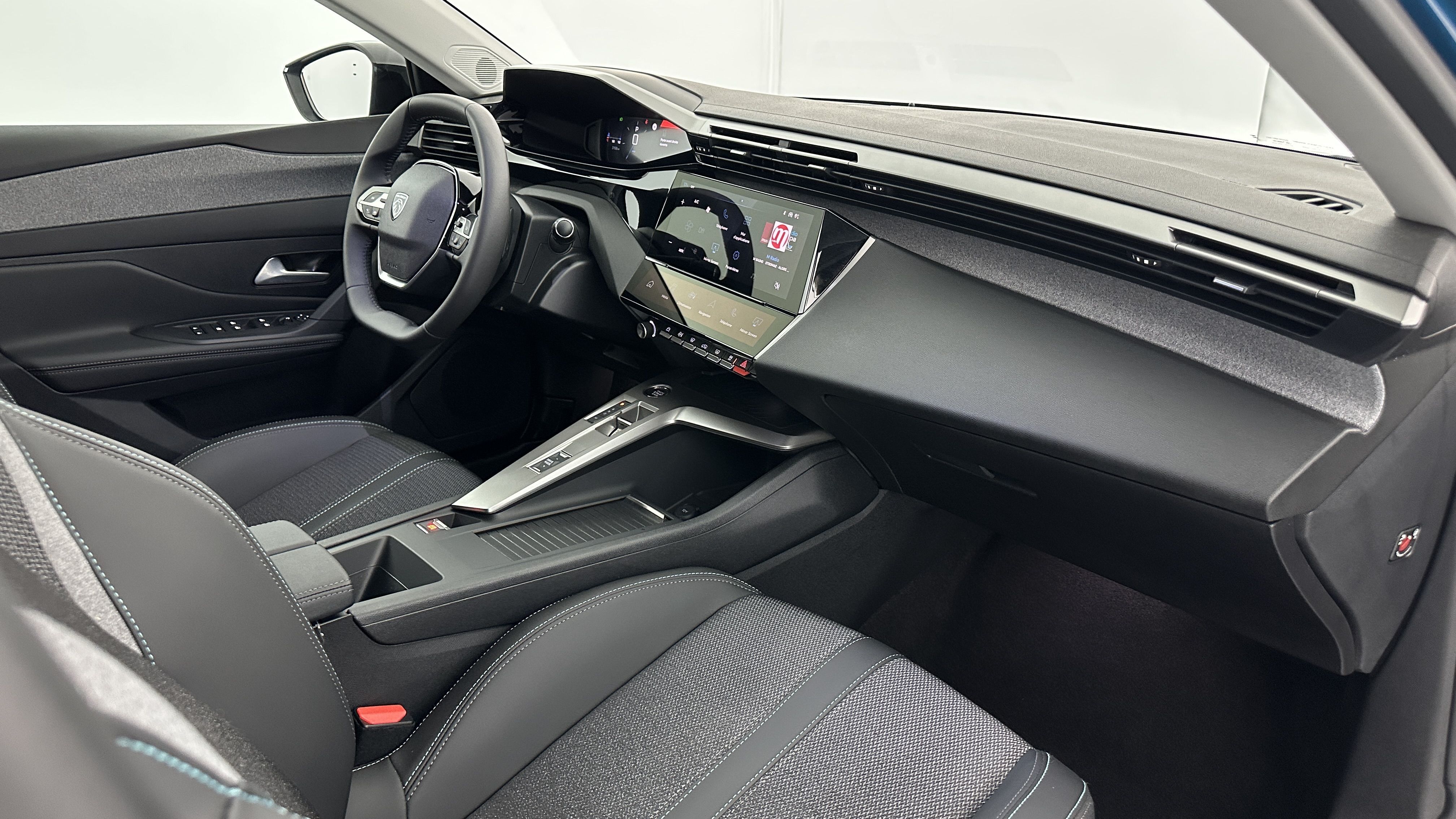 Peugeot 308 - Image 8