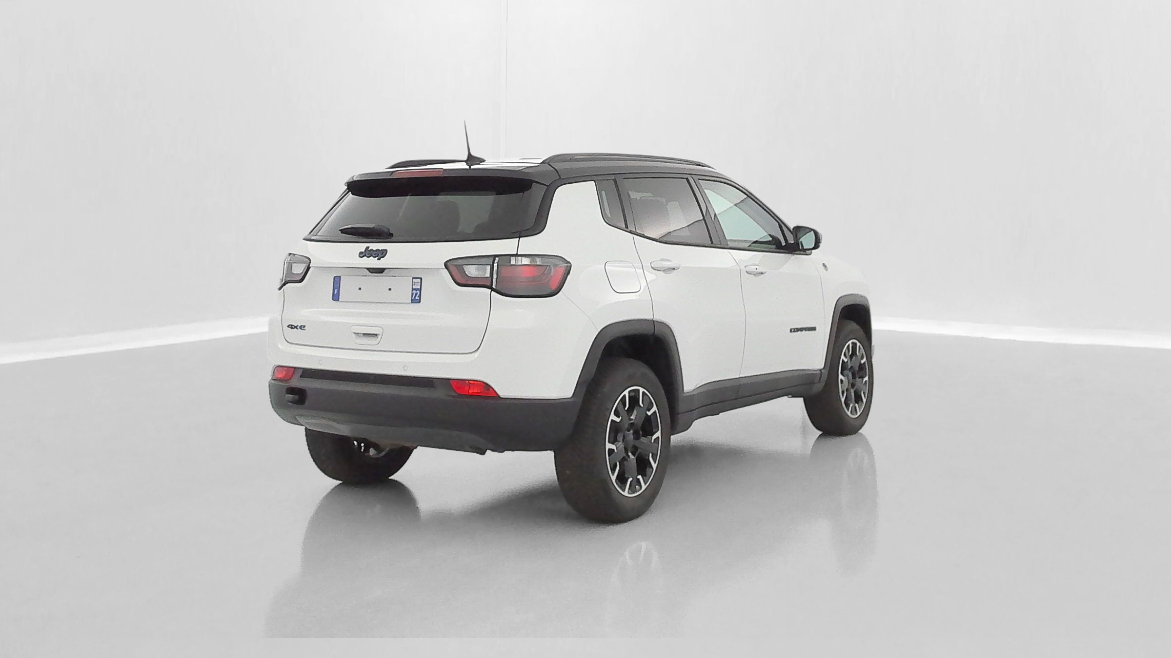 Jeep Compass - Image 28