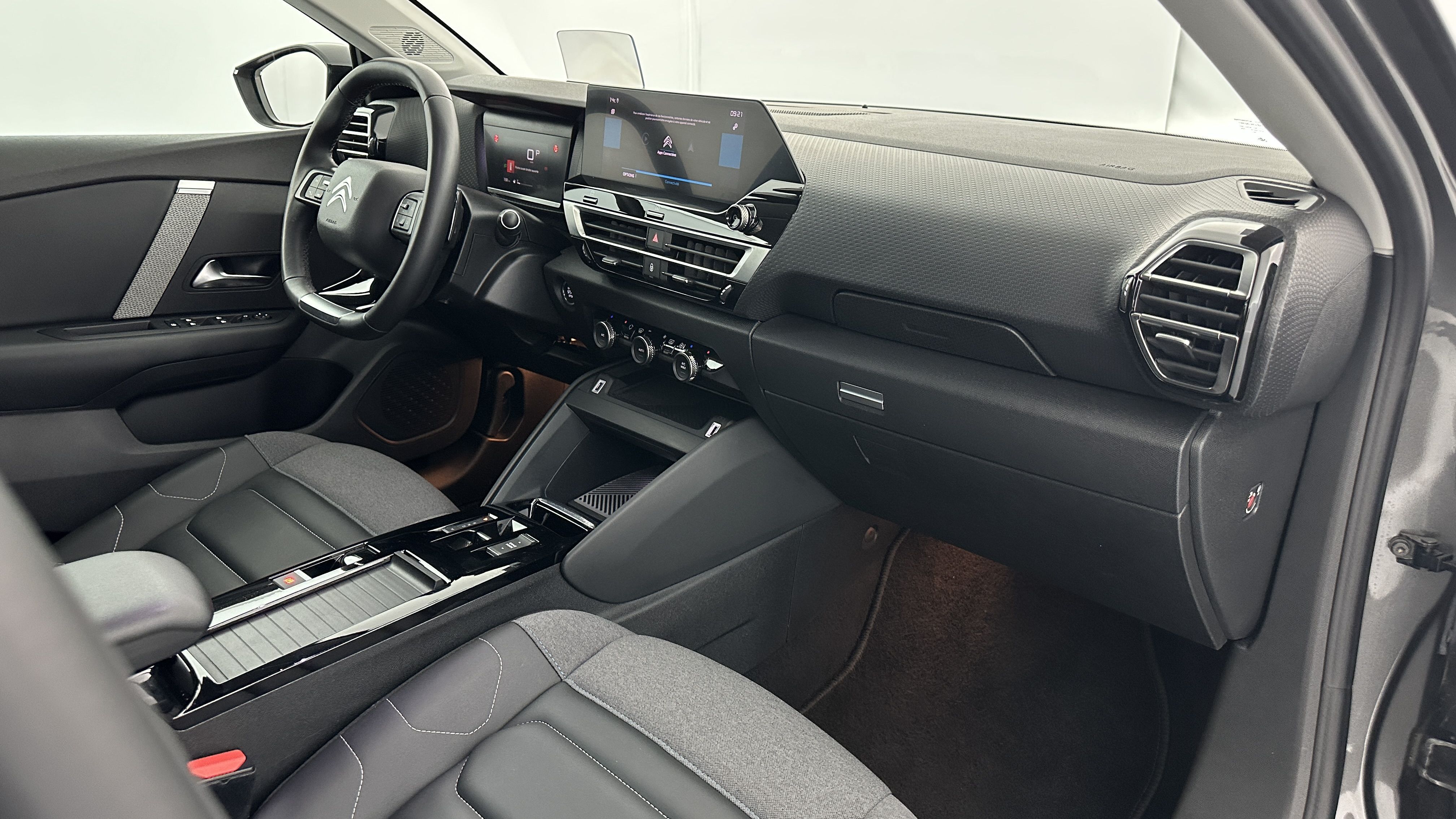 Citroën C4 - Image 8