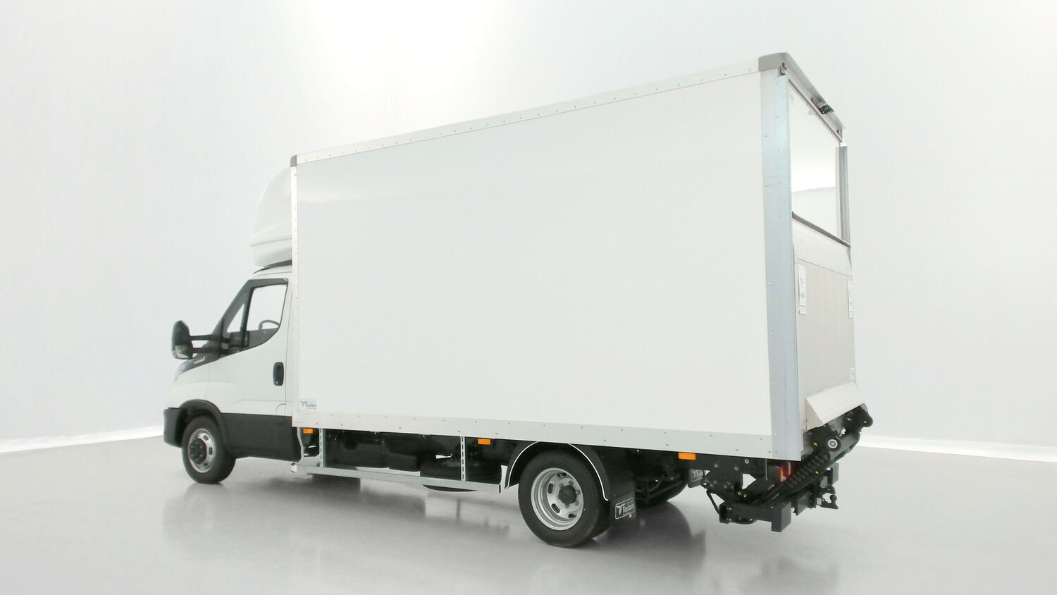 Iveco Daily - Image 20
